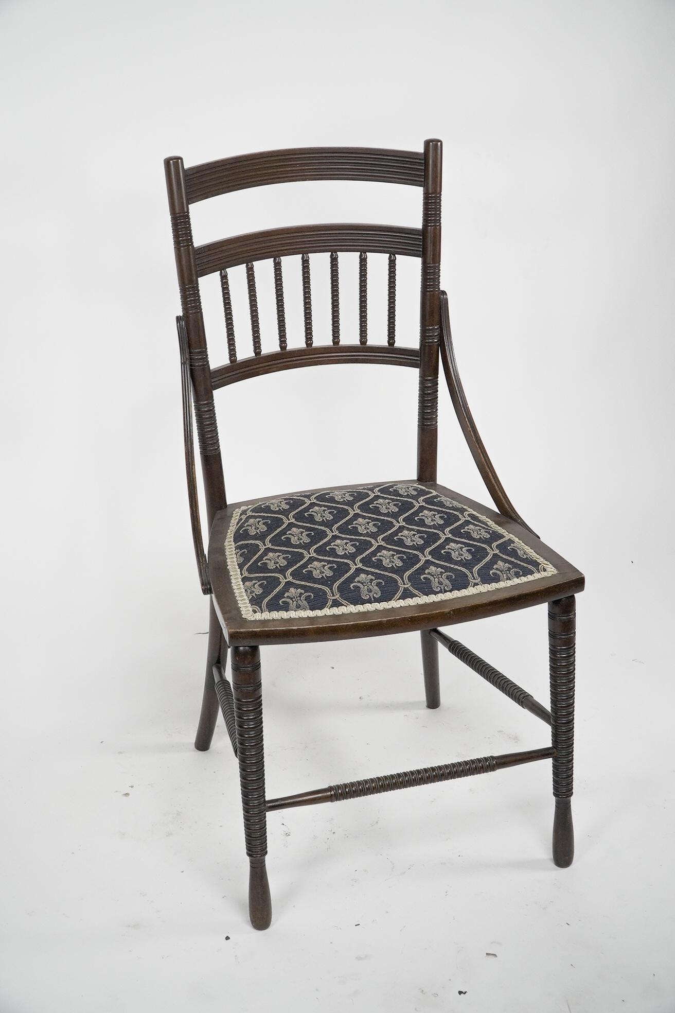 English R. W. Edis, probably made by Jackson & Graham A fine pair of Walnut side chairs For Sale