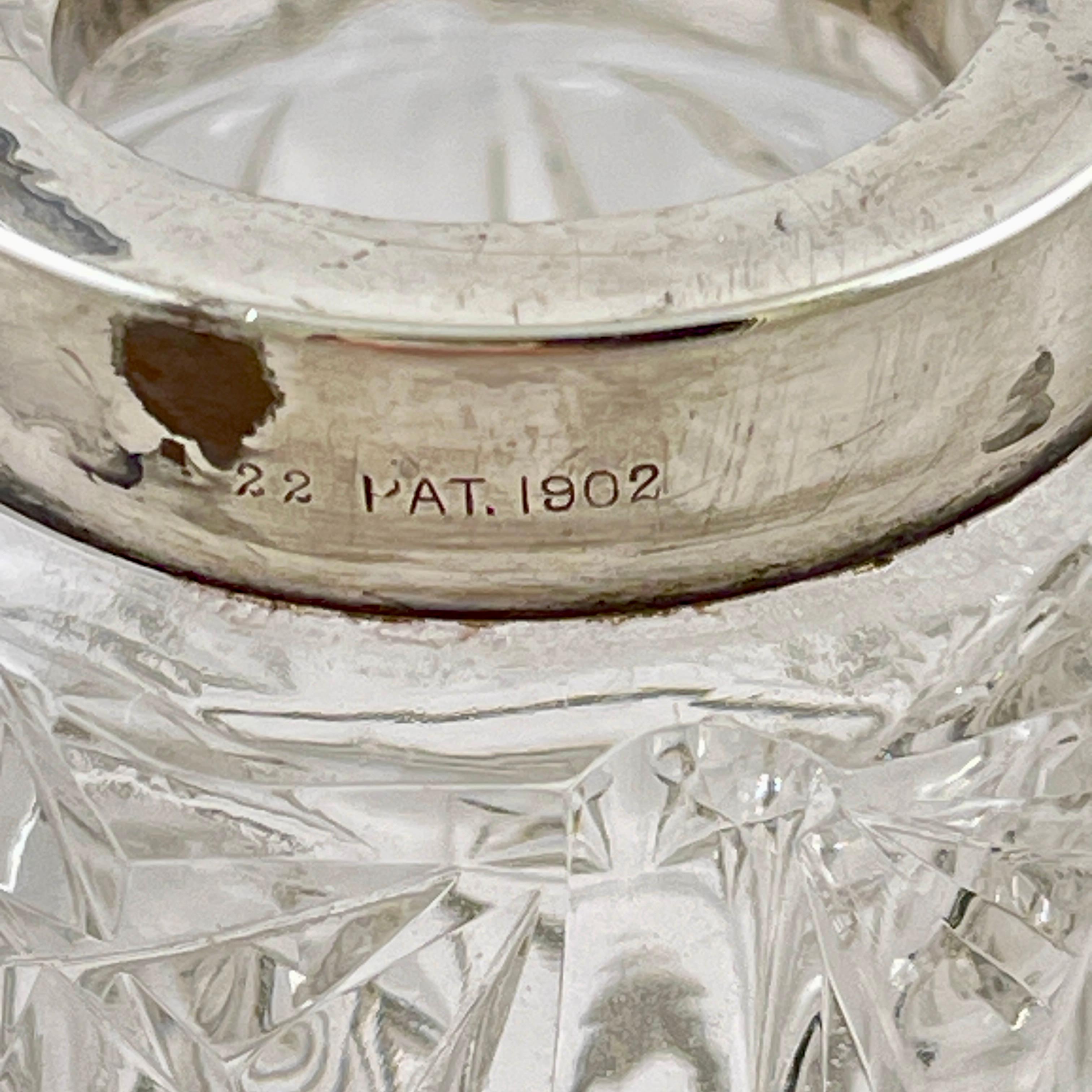 R. Wallace & Sons Azucarero de cristal y plata de ley en venta 3