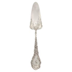 R Wallace & Sons Sterling Silver Louvre Jelly/Cake Server with Monogram (serveur à gelée/gâteau en argent)