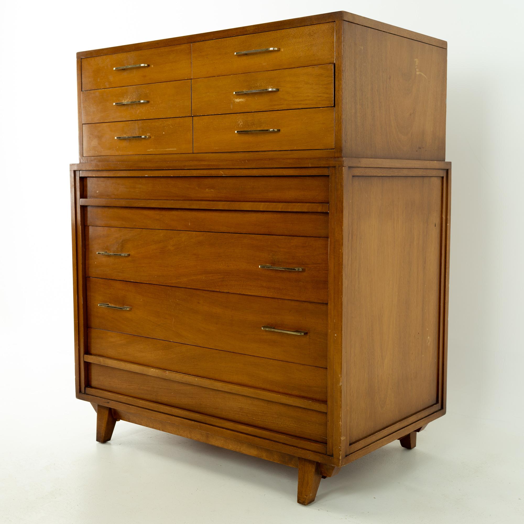 Mid-Century Modern R-Way Mid Century Honey Walnut 7-Drawer Highboy Dresser