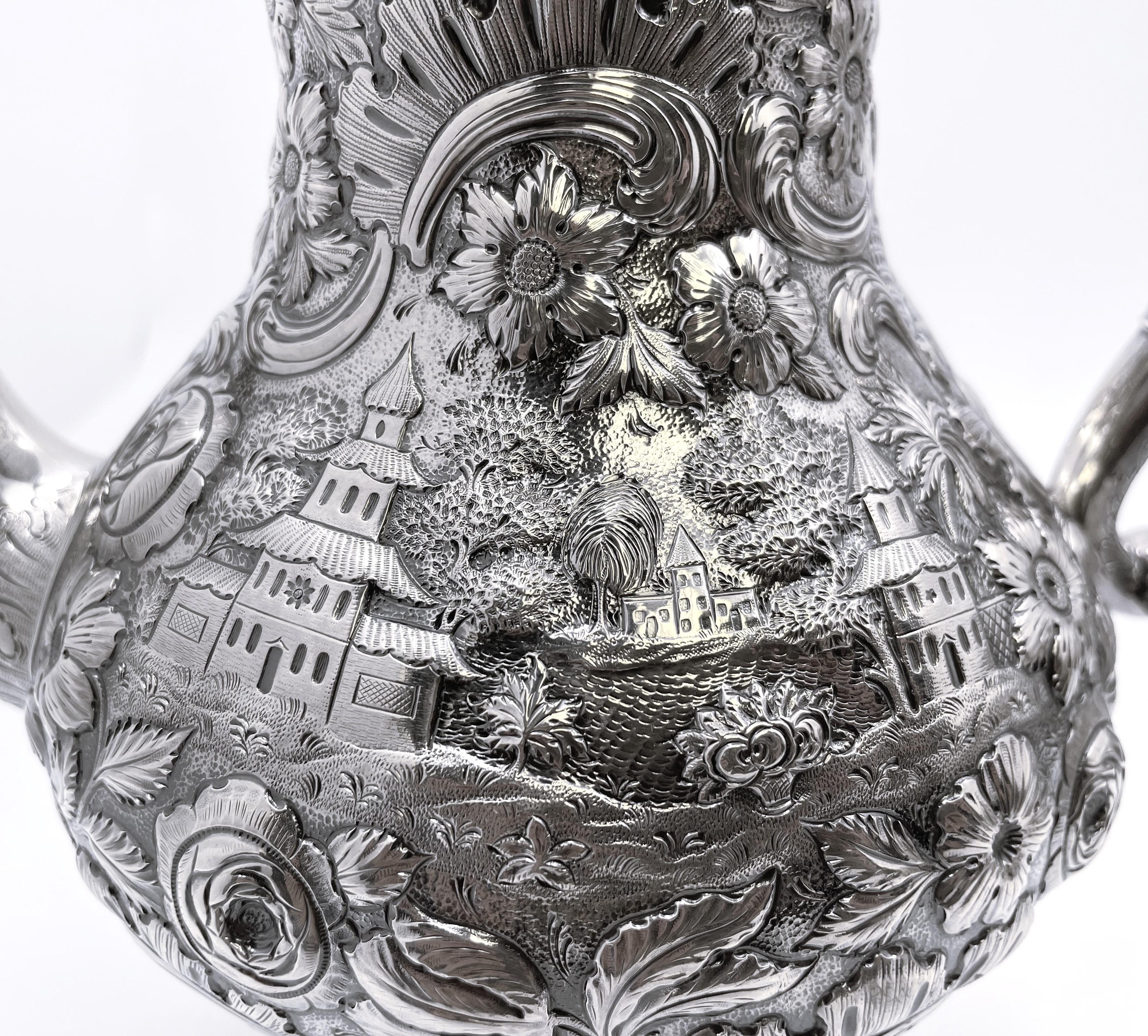 R. Service à thé et à café 6 pièces en A. Silver Repousse de château architectural en vente 1