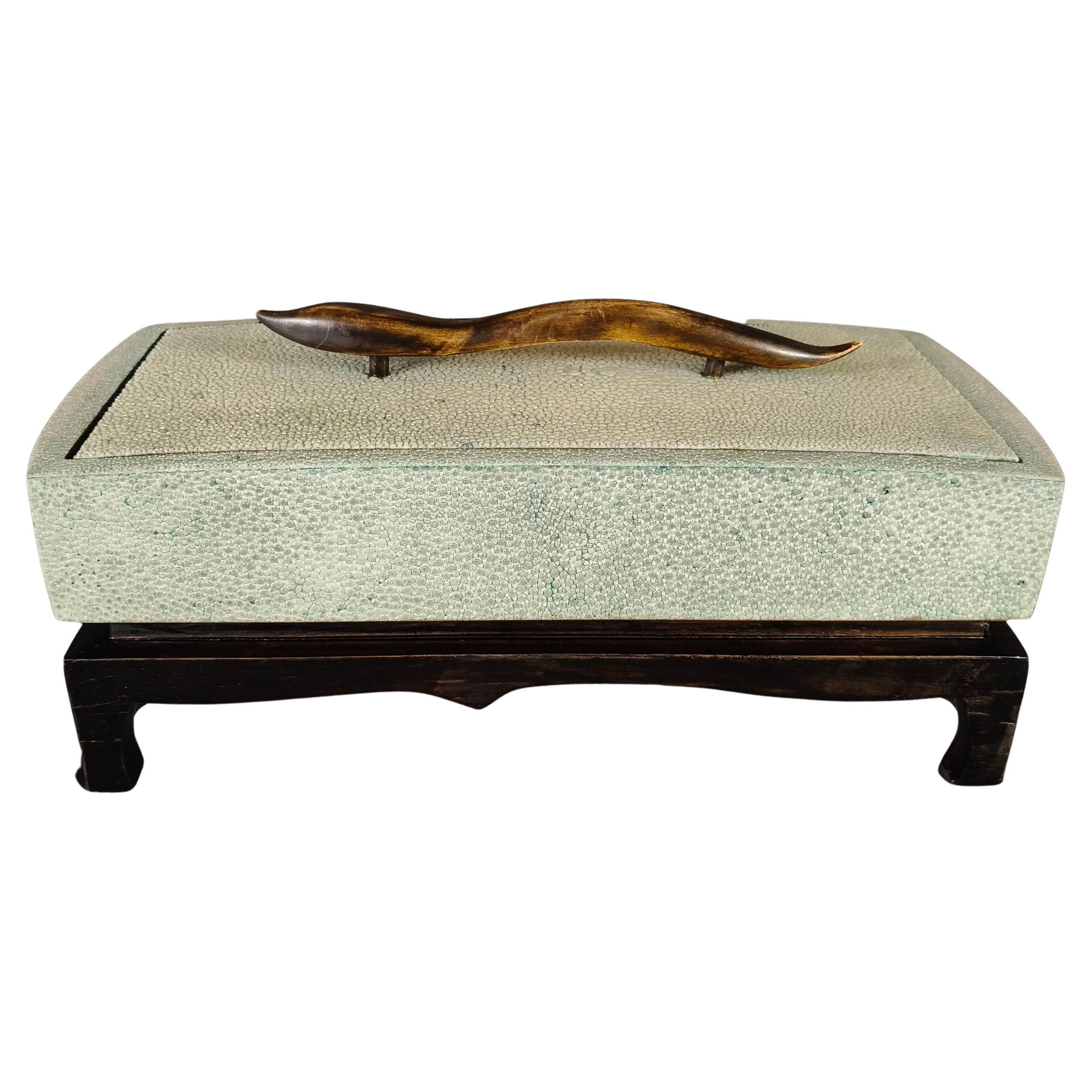 R & Y Augousti Grüner Stachelrochen Shagreen und Wood Jewel Box im Angebot