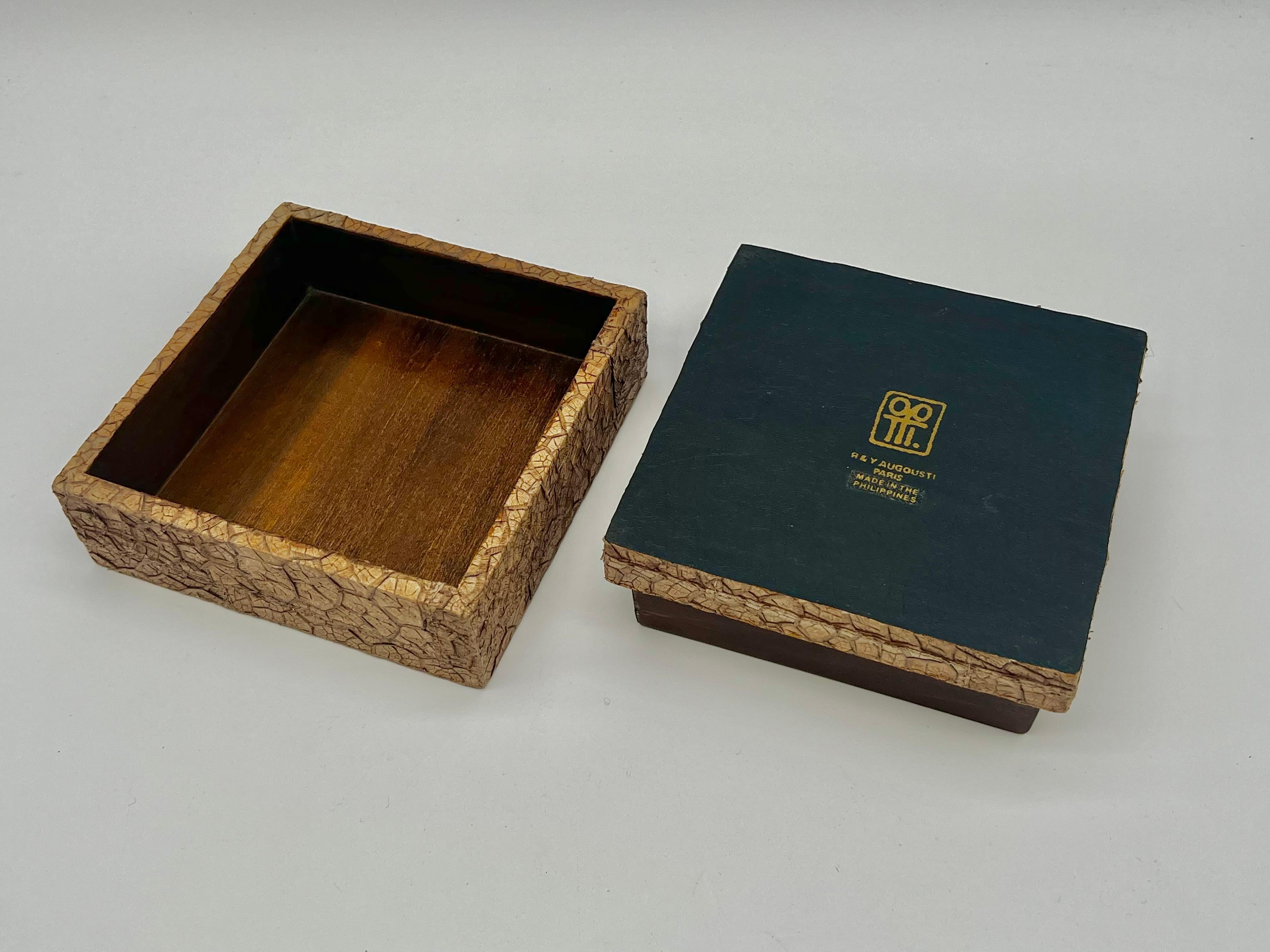 R & Y Augousti Caja de mesa decorativa de piel de serpiente de París Francia en venta 3