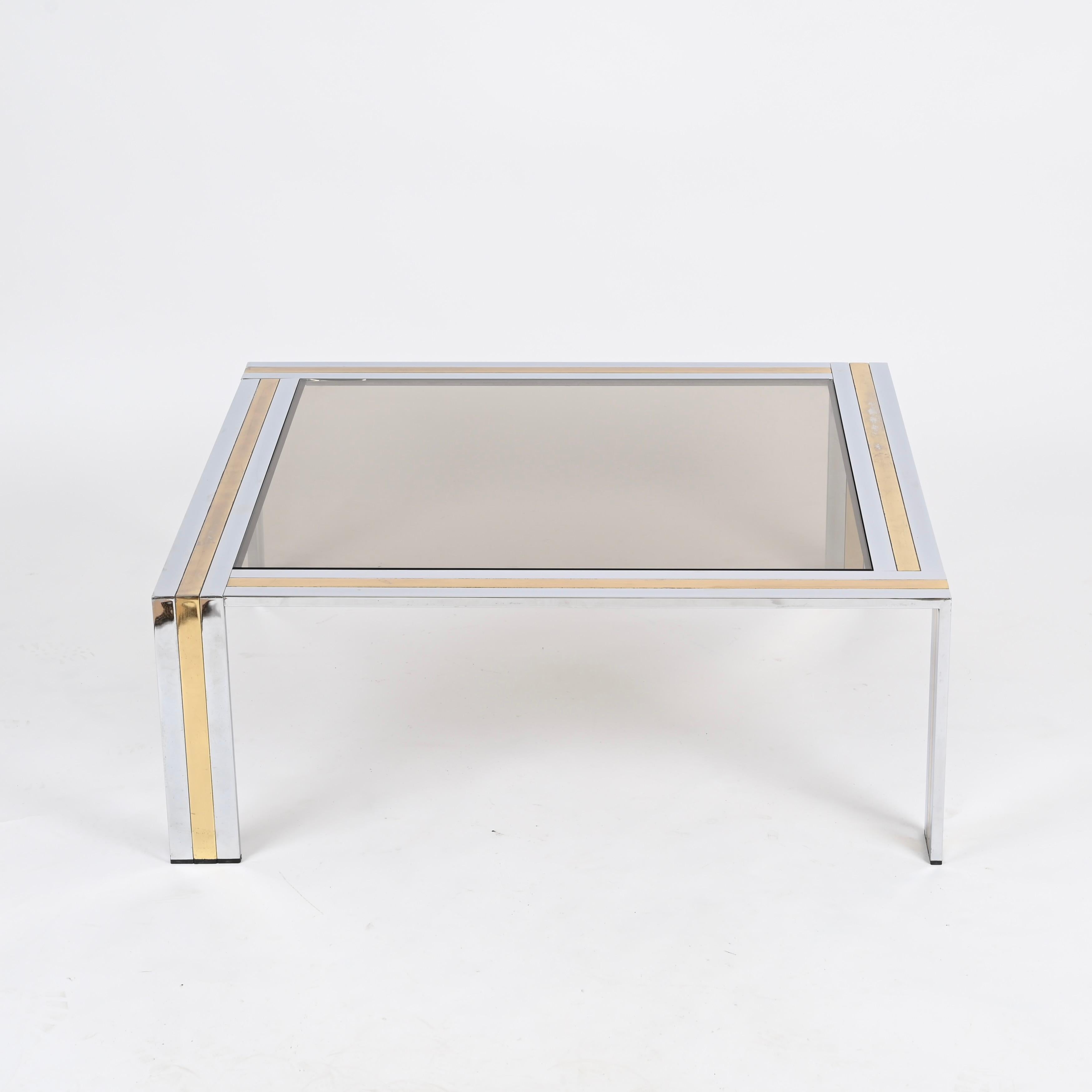 Grande table basse carrée R. Zevi en laiton, chrome et verre fumé, Italie 1970 en vente 4