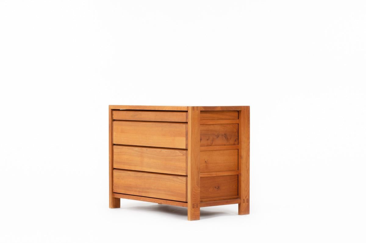 Chest of drawers model R03 by Pierre Chapo in the 80s
Entirely in elm with 4 drawers in front
