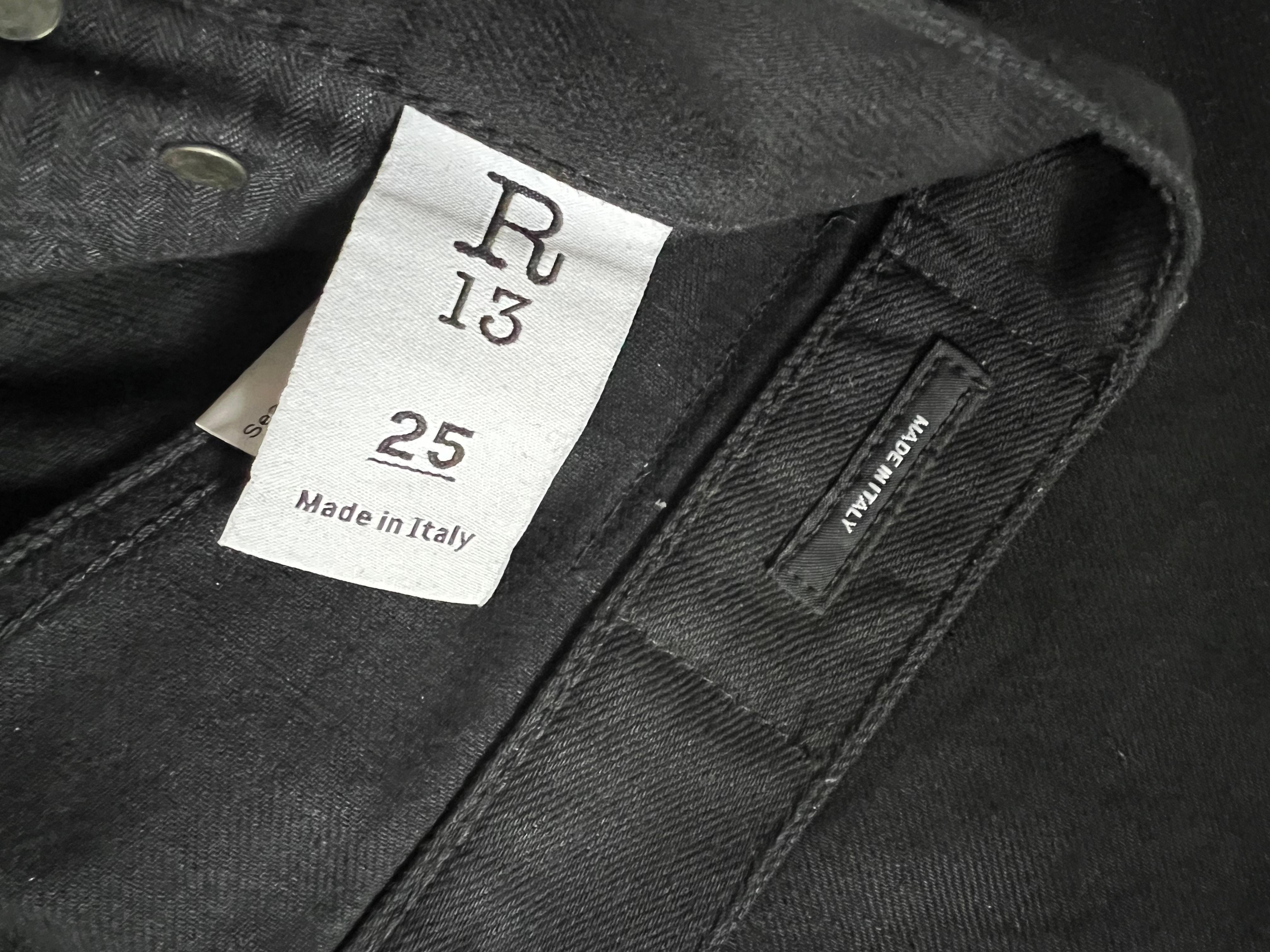 R13 Black Sequin Boyfriend Jeans Pants, Size 25 For Sale 2