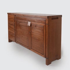 R13 Credenza originale in legno di olmo con 8 cassetti e 2 ante, di Pierre Chapo, Francia, 1960