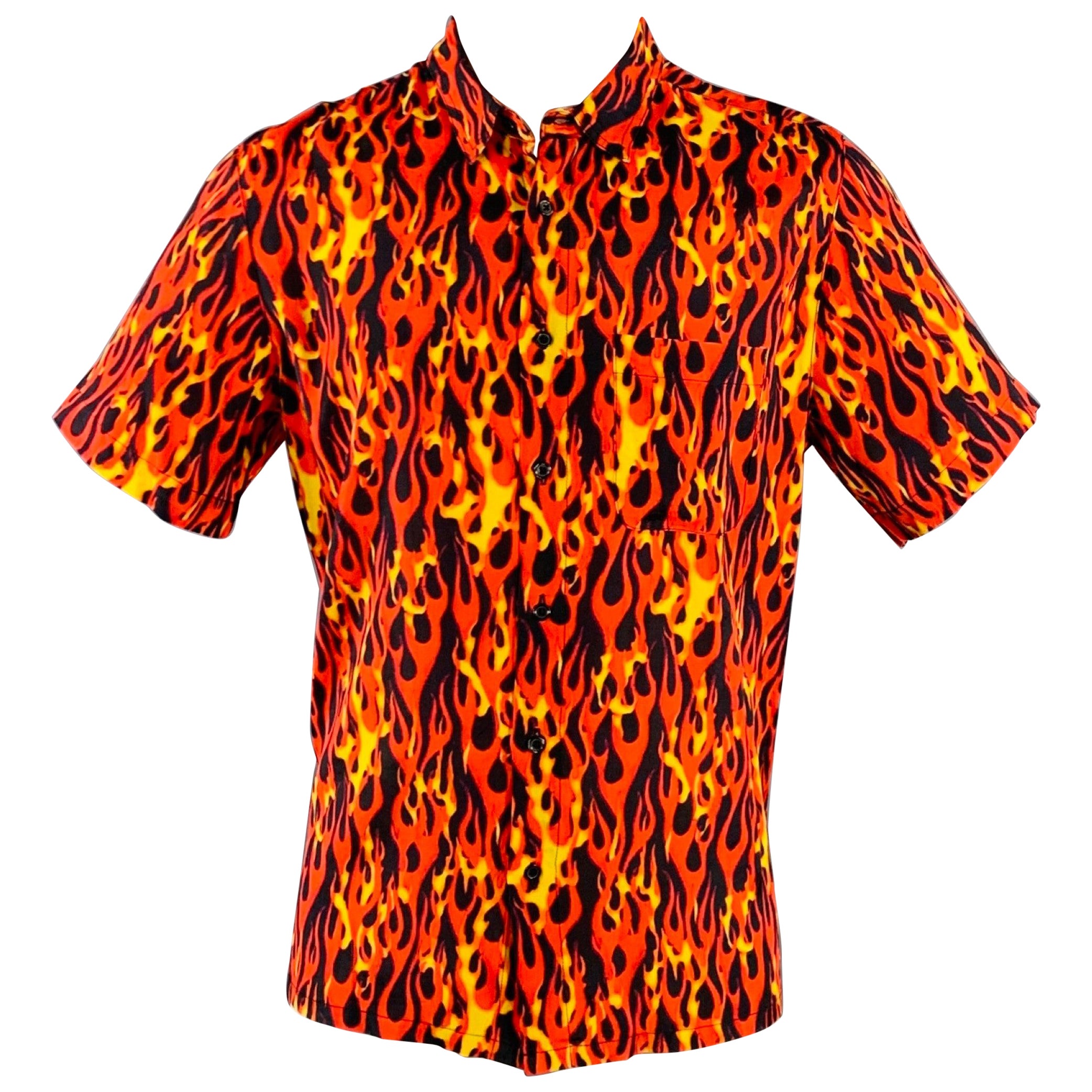 R13 SS20 Size M Orange Yellow Black Flames Viscose One Pocket Short Sleeve Shirt For Sale