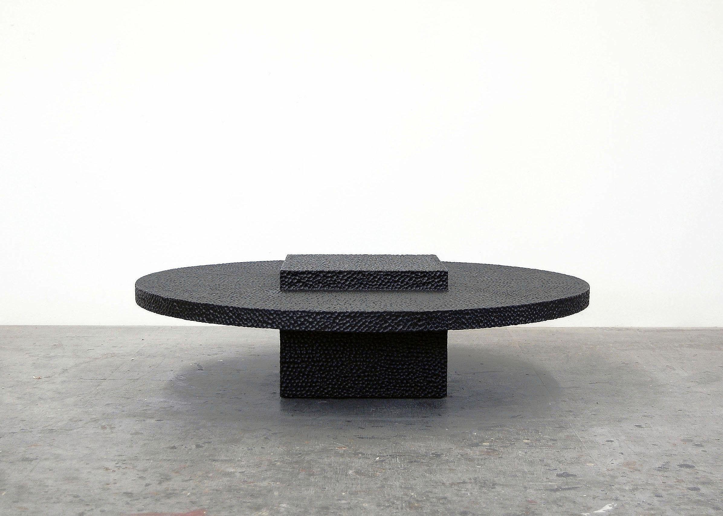 Minimalist R2 Coffee Table For Sale