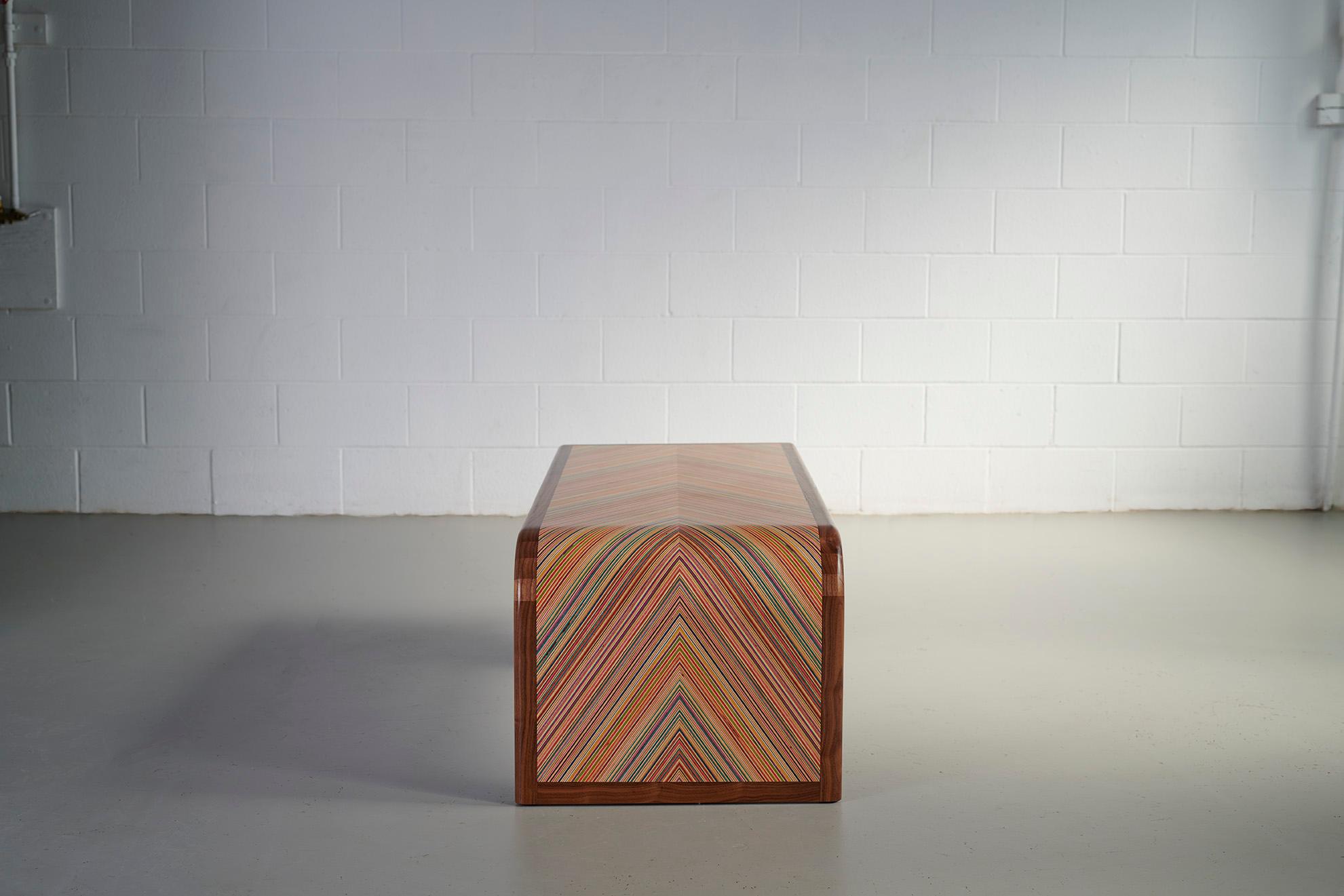 'R5' Coffee Table Neuf - En vente à Calgary, CA