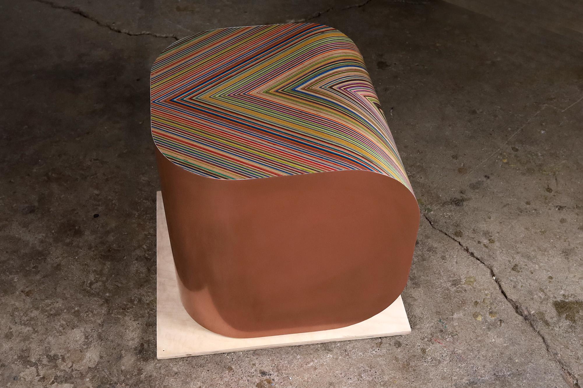 'R5' End Table in Copper In New Condition For Sale In Calgary, CA