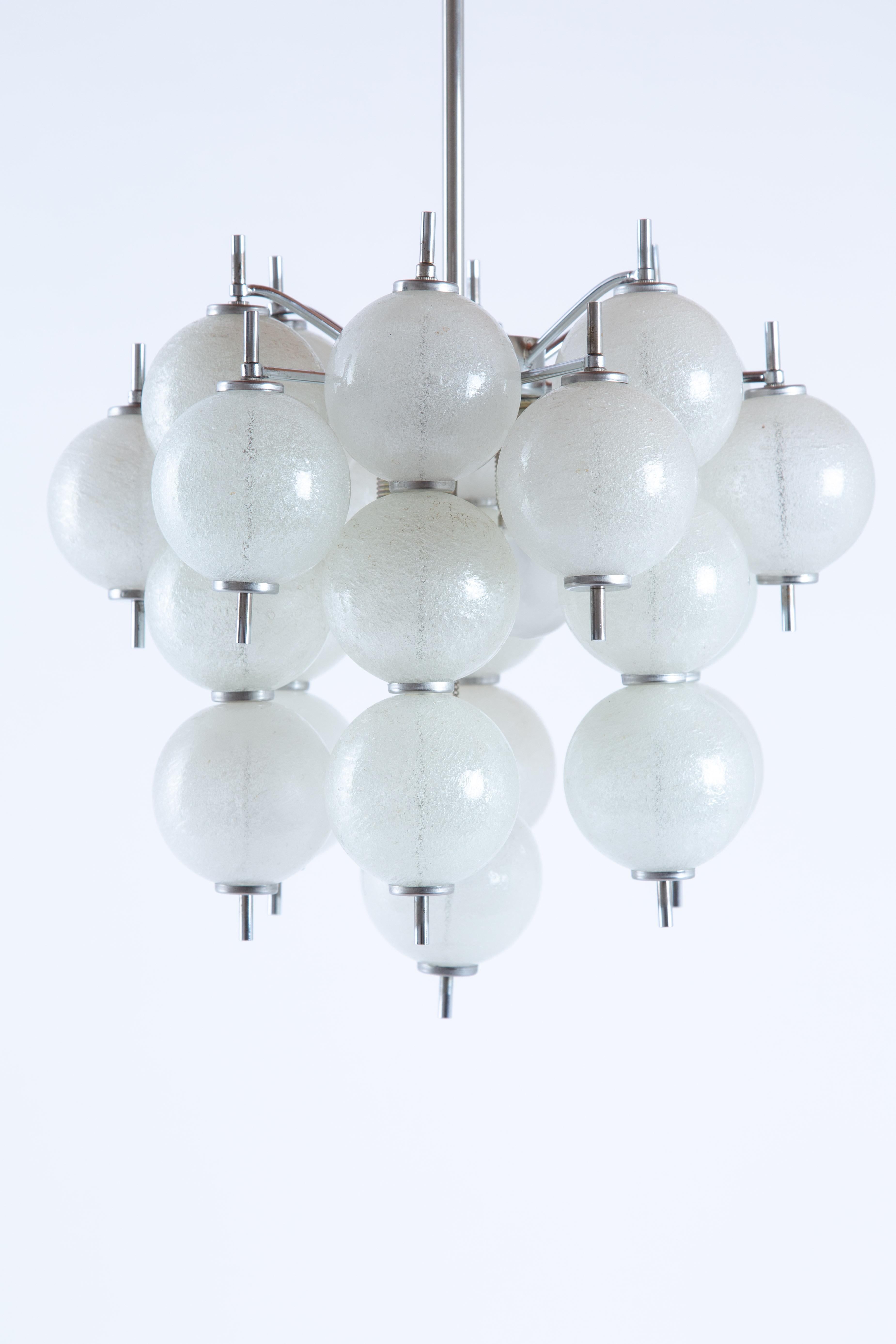 Mid-Century Modern RAAK Amsterdam Bal Lamp 25 Glass Bal Hanging Lamp For Sale