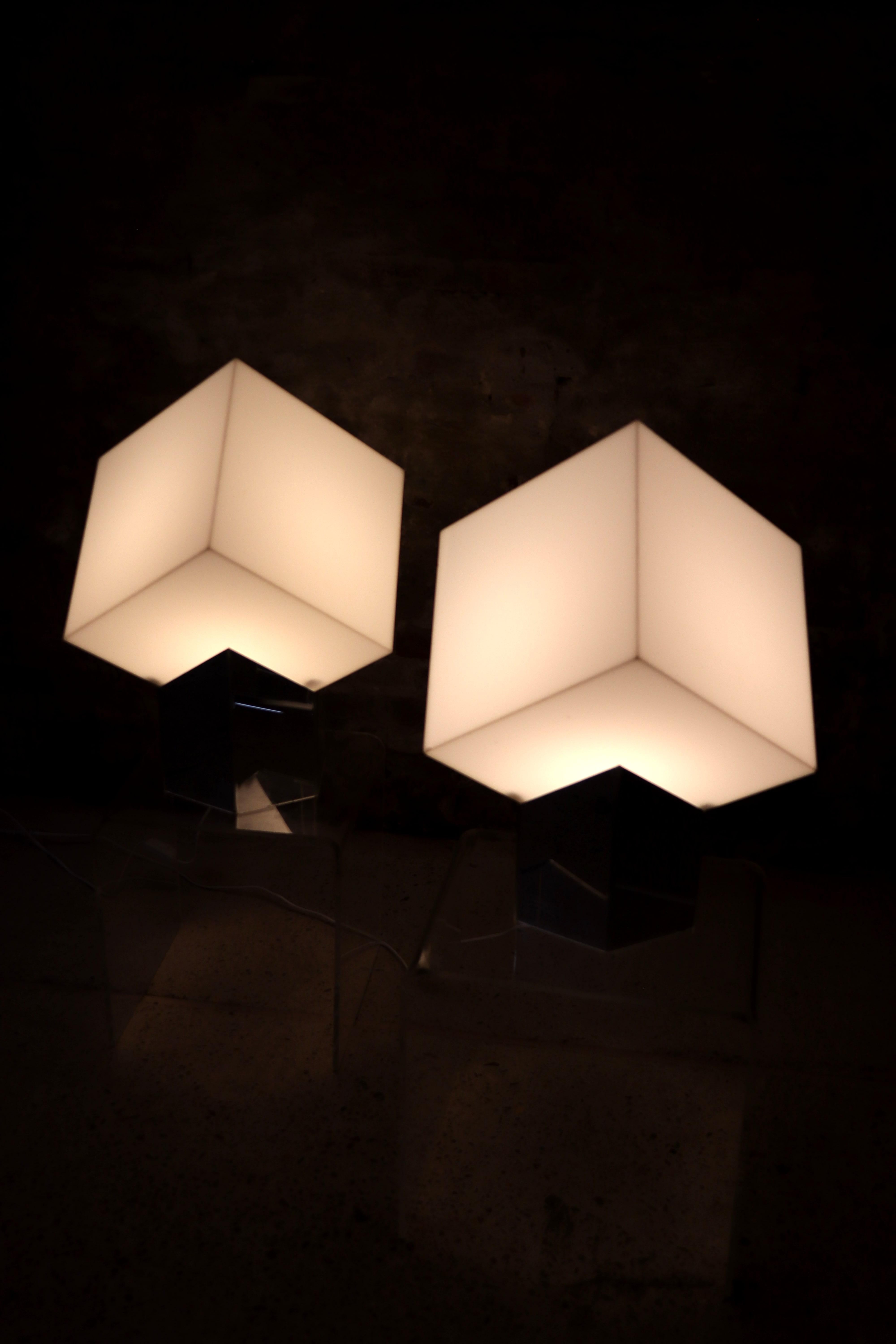 Late 20th Century Raak – Cube Light – Set of 2 – Paul Driessen – Dutch – 1970s For Sale
