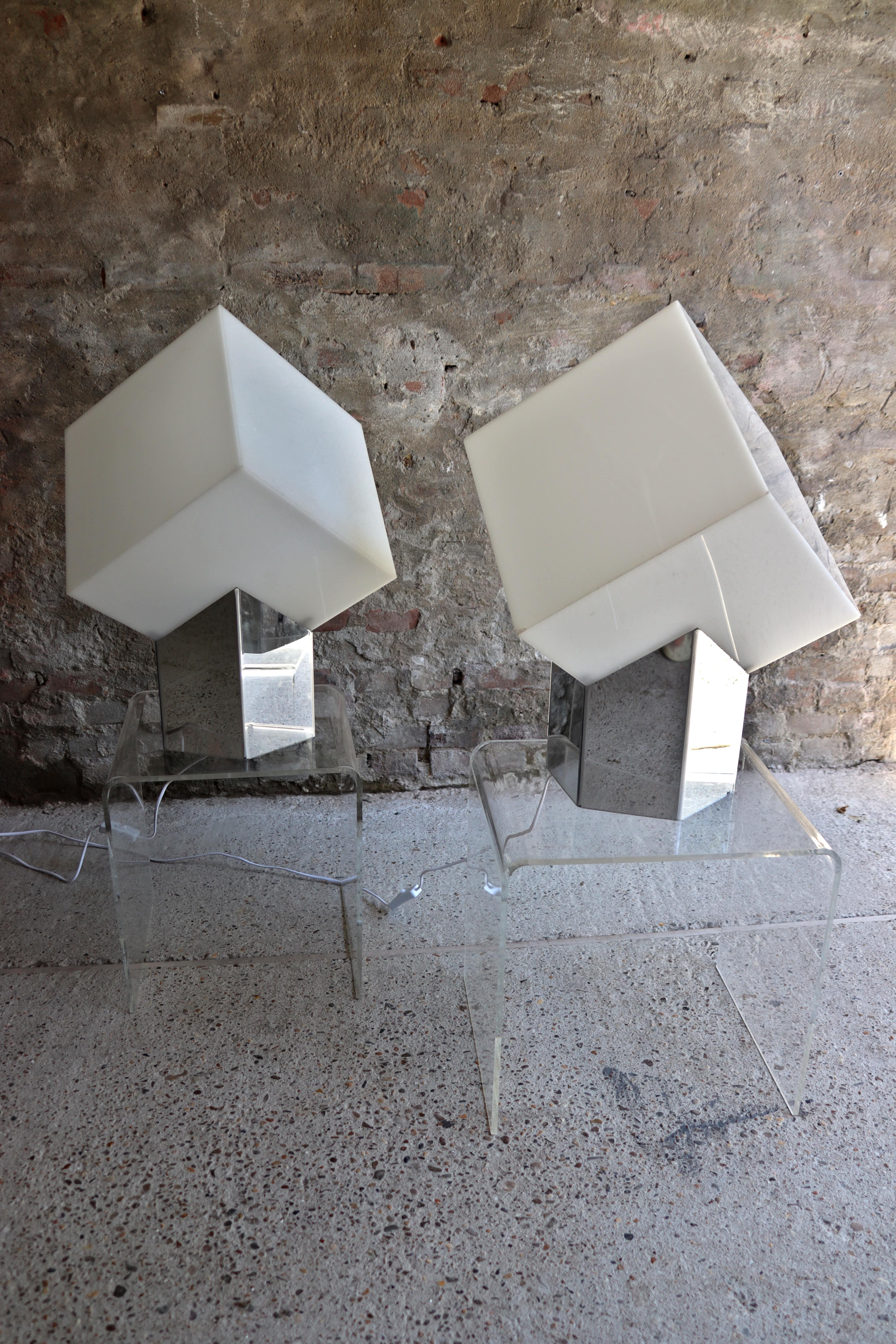 Plastic Raak – Cube Light – Set of 2 – Paul Driessen – Dutch – 1970s For Sale