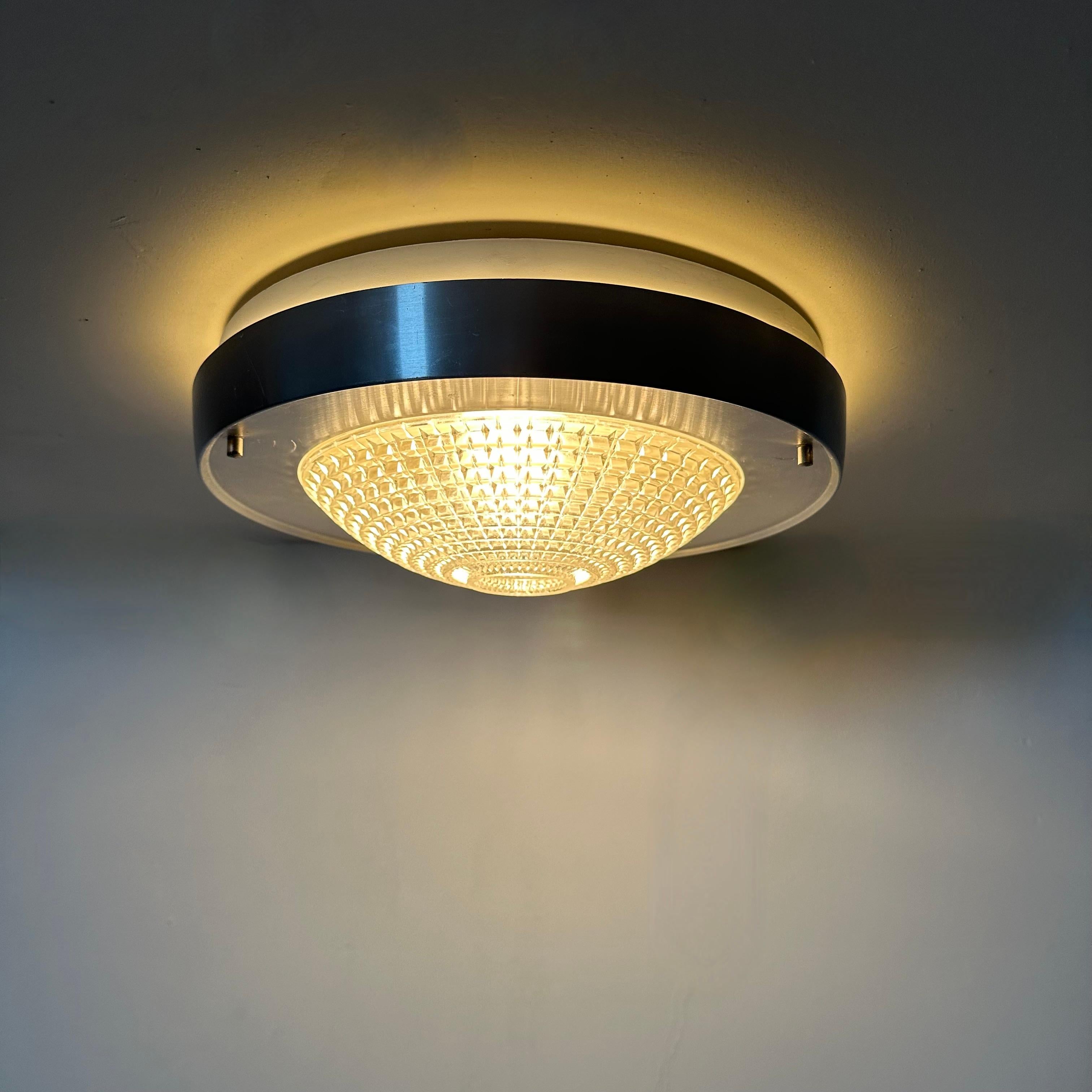 Mid-Century Modern Raak Flush mount ceiling lamp B-1043 , 1970s Ufo space age