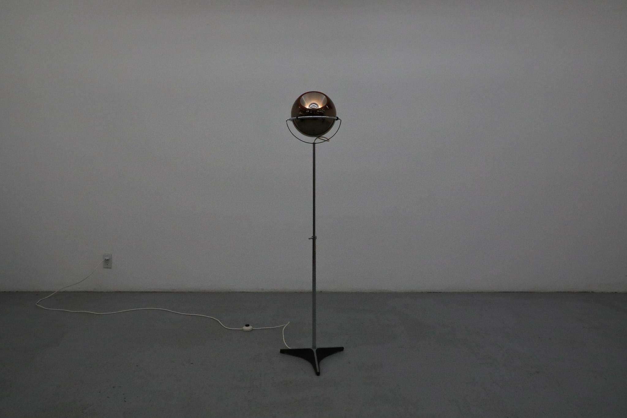 Superbe lampadaire RAAK 