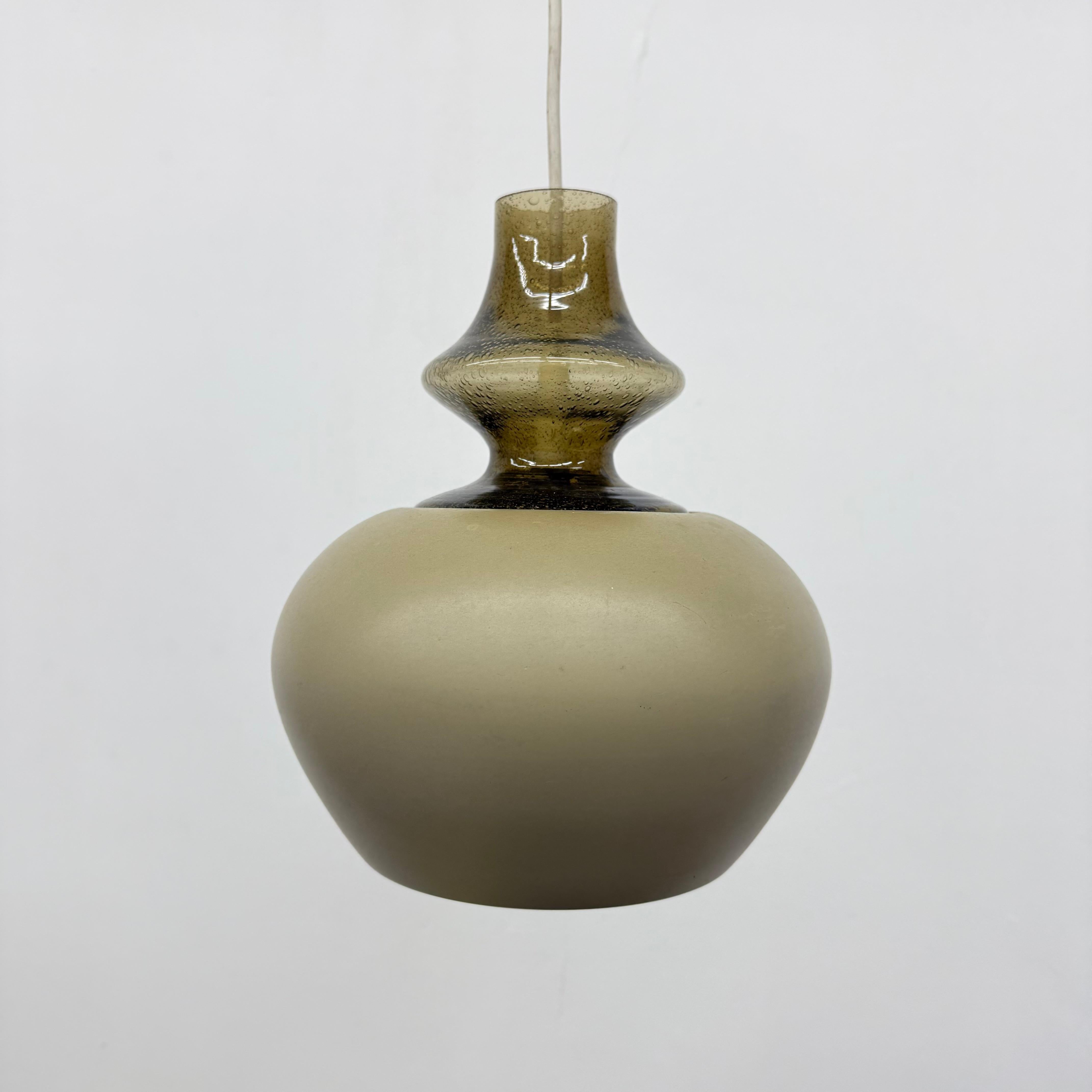 Mid-Century moderno Lampada a sospensione RAAK Carthago , anni '70 in vendita
