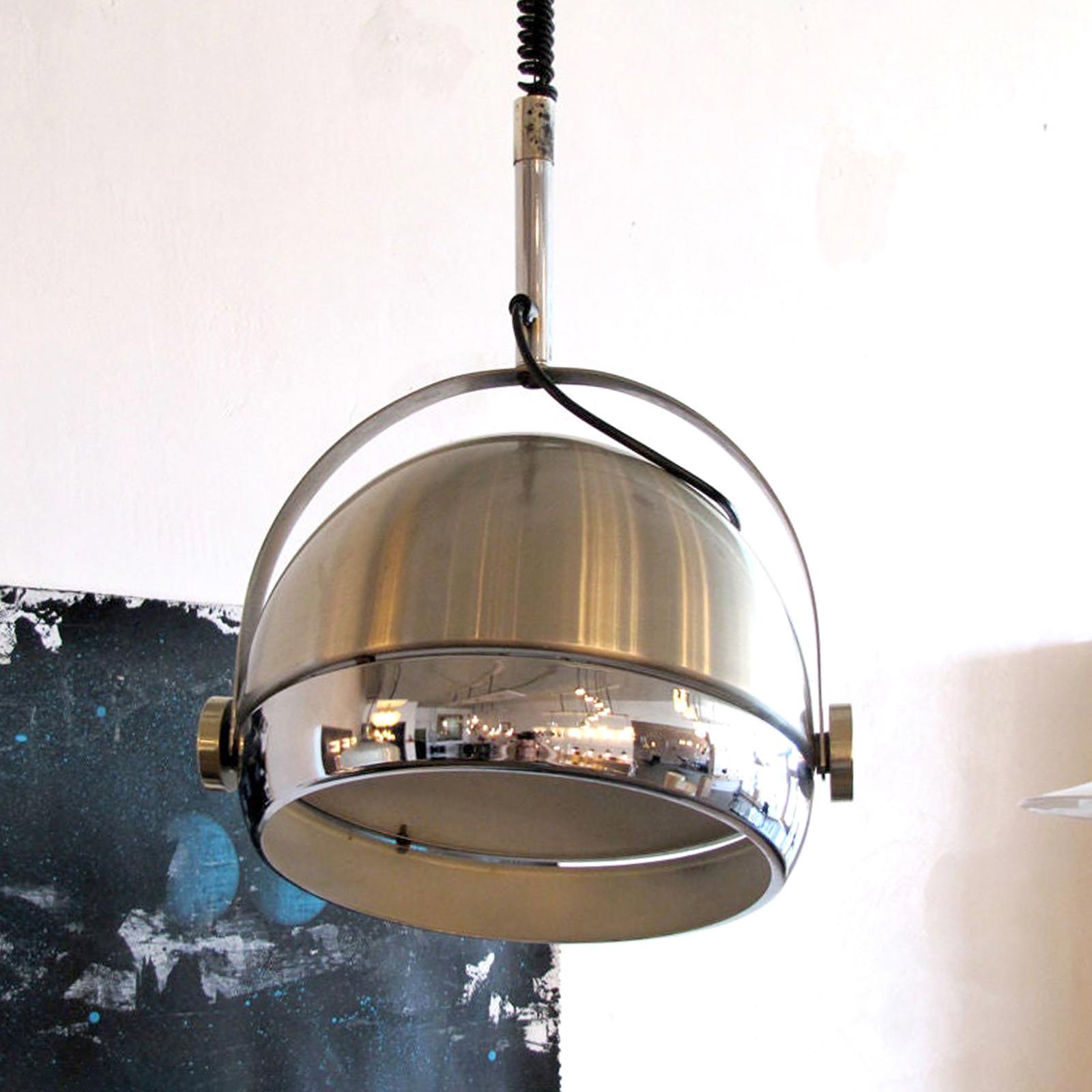 large brushed aluminum dome pendant, height and direction adjustable, wired for US standards, one E27 socket, max. wattage 100w, bulb provided as a one time courtesy.