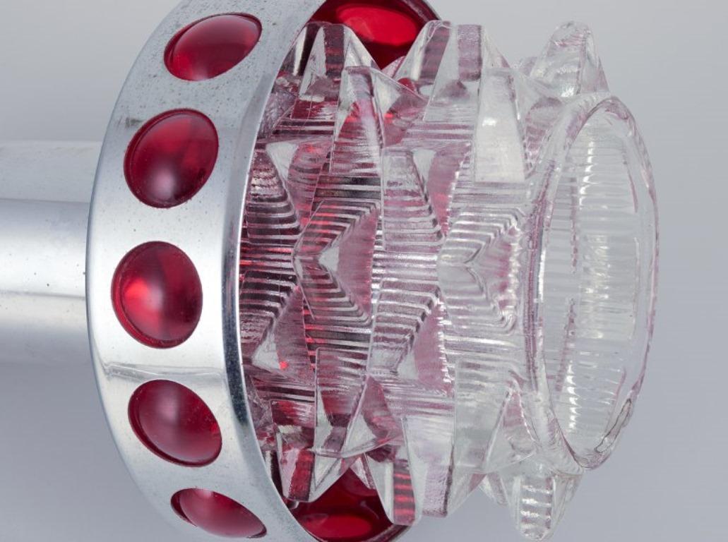 RAAK, Holanda. Lámpara de diseño en cromo, plástico rojo y cristal transparente. en Excelente estado para la venta en København, Copenhagen