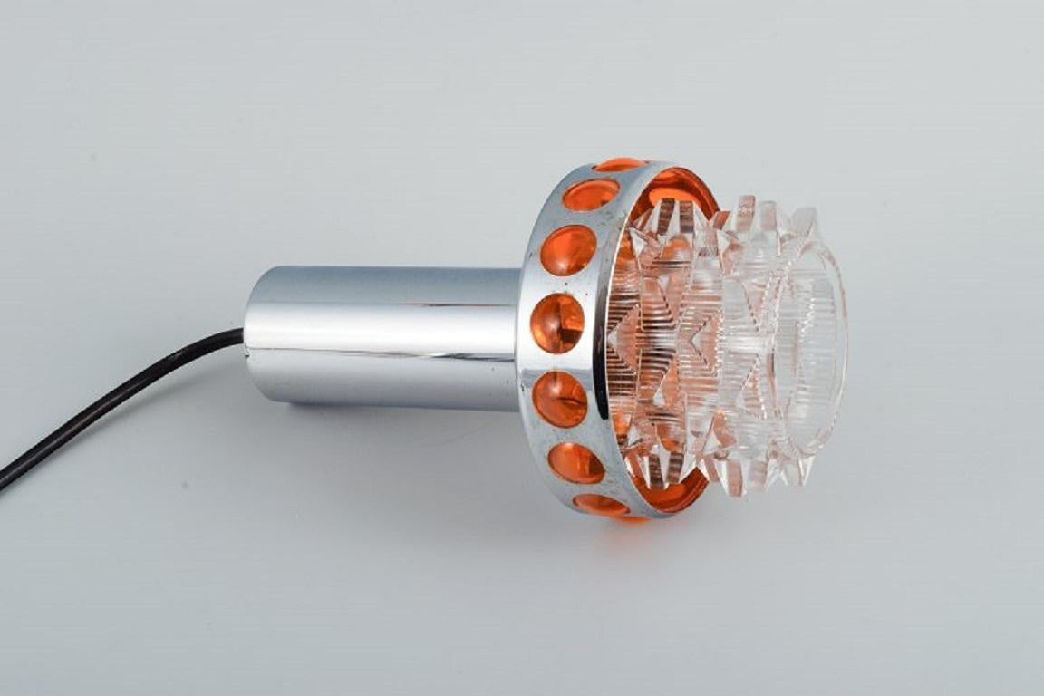 RAAK, the Netherlands, Designer Lamp in Chrome, Plastic and Clear Glass In Excellent Condition For Sale In København, Copenhagen