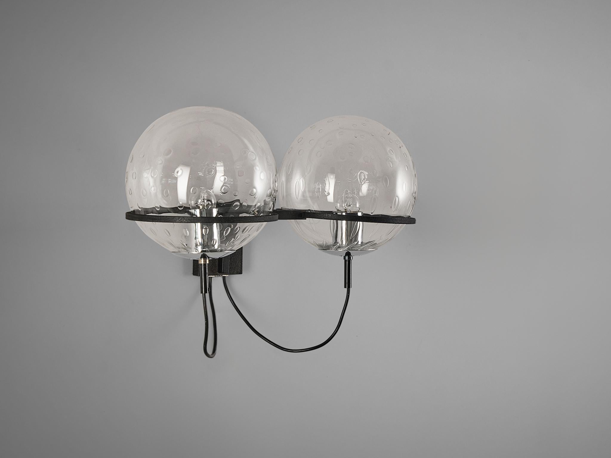 RAAK Wall Light in Chrome and Structured Glass For Sale 3