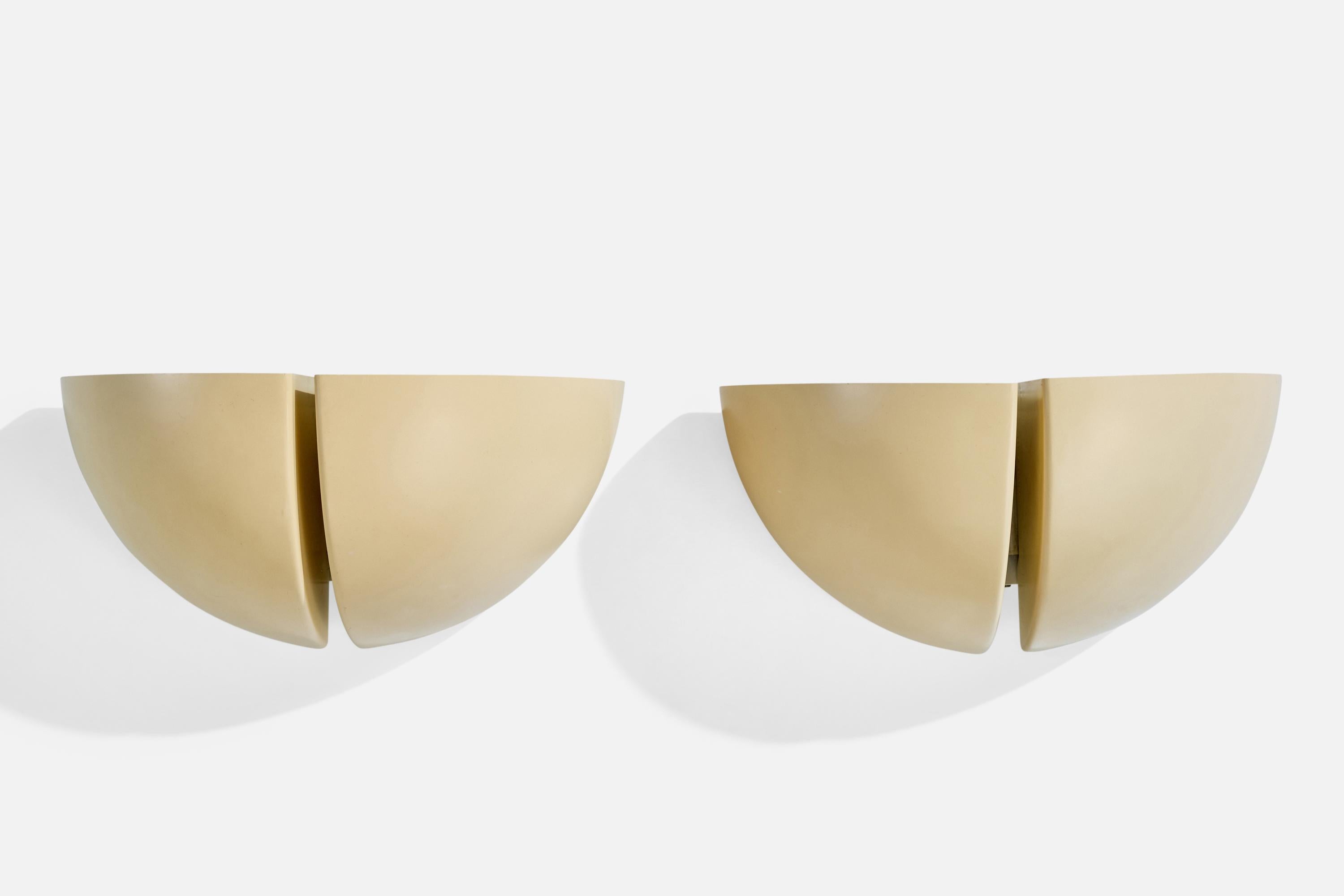 Mid-Century moderno RAAK, Luci da parete, Plastica, Metallo, Paesi Bassi, anni '70 in vendita