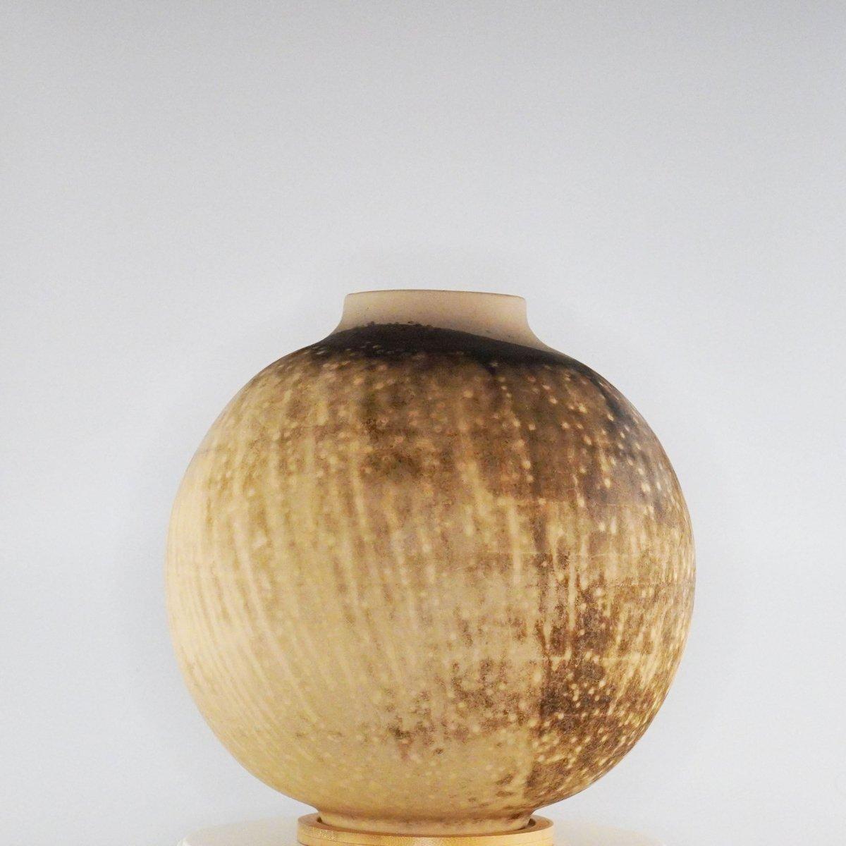 Raaquu Raku Fired Large Globe Vase S/N0000392 Centerpiece Art Series, Malaysia In New Condition In Petaling Jaya, MY