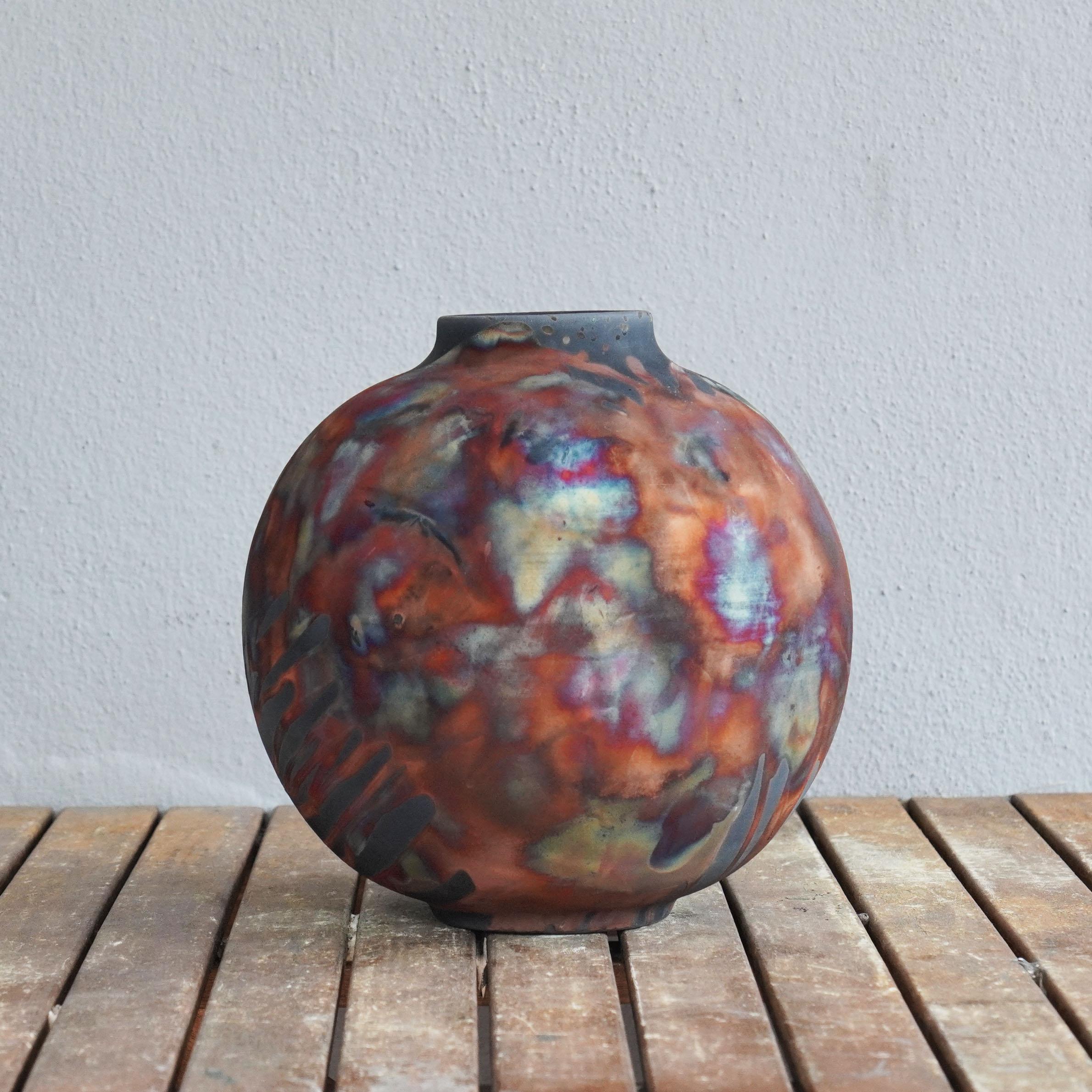 Ceramic Raaquu Raku Fired Large Globe Vase S/N0000429 Centerpiece Art Series, Malaysia For Sale