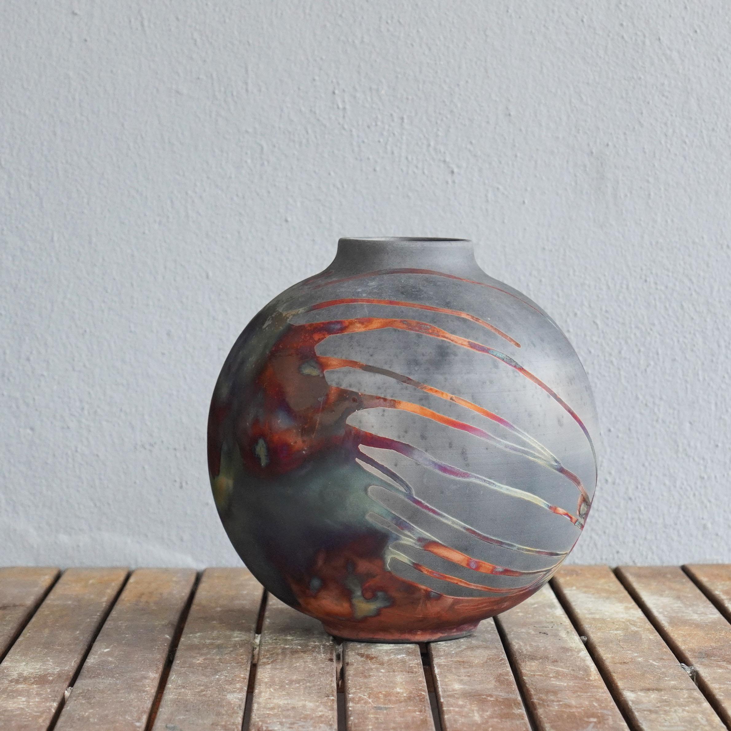 Ceramic Raaquu Raku Fired Large Globe Vase S/N0000474 Centerpiece Art Series, Malaysia For Sale