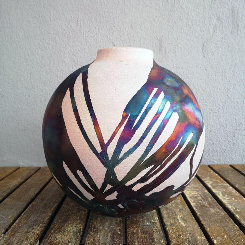 Raaquu Raku Jarrón Globo Grande Cocido S/N0000589 Centro de mesa Serie Arte, Malasia Al fuego