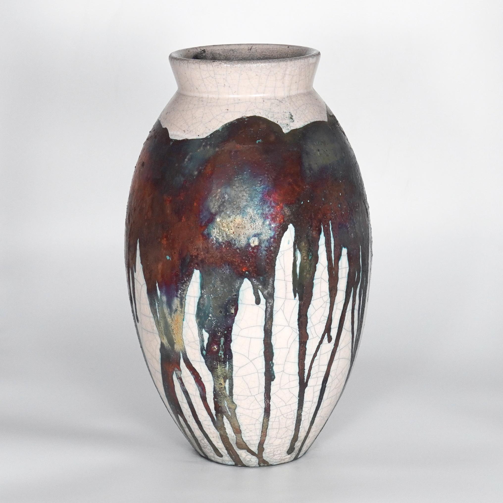 Moderno Vaso ovale grande cotto Raaquu Raku S/N0000186 Centerpiece Art Series, Malesia in vendita