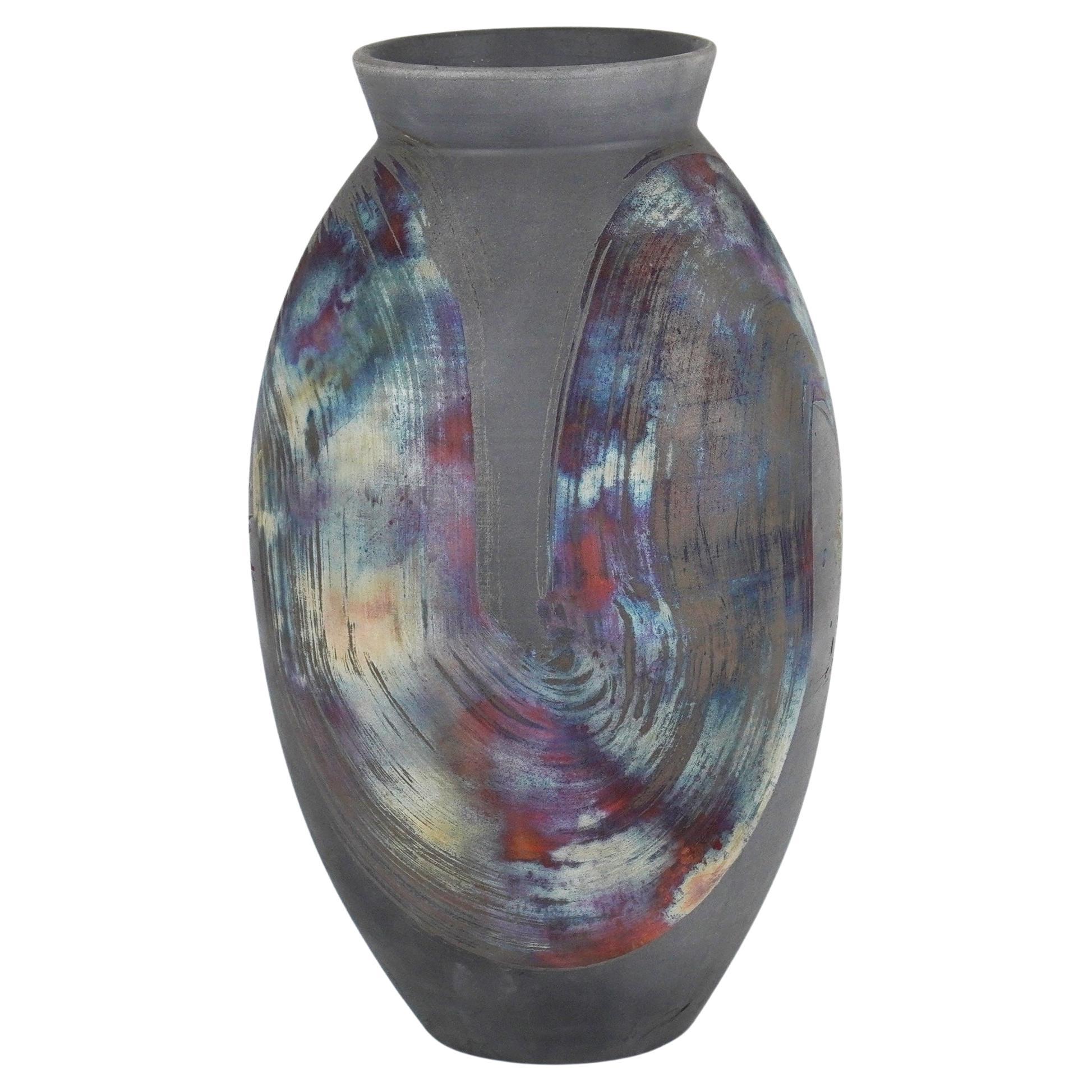Raaquu Raku Große ovale Vase, geflammt, S/N0000531 Tafelaufsatz, Kunstserie im Angebot