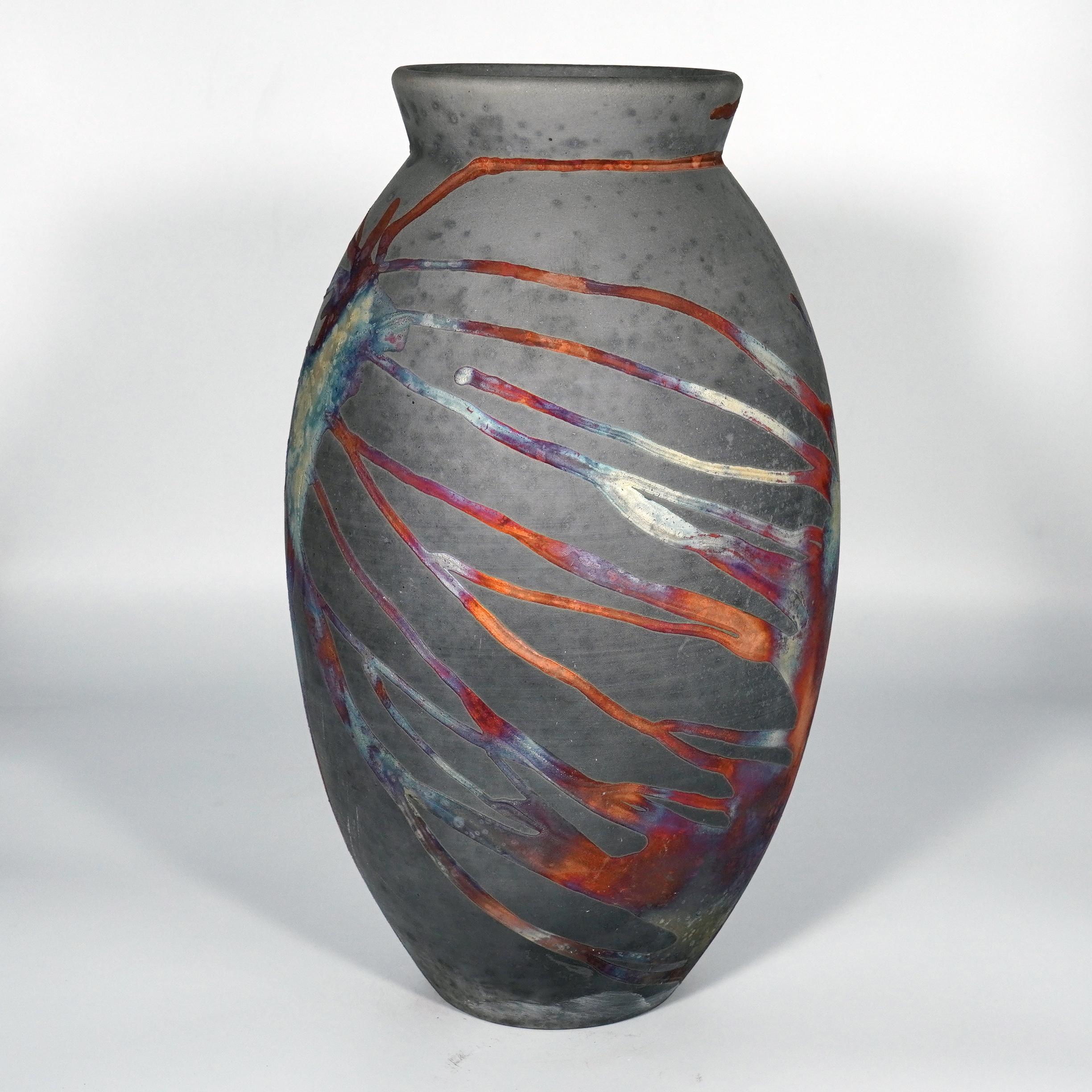 Cotto in fornace Vaso ovale grande cotto Raaquu Raku S/N0000826 Centerpiece Art Series, Malesia in vendita