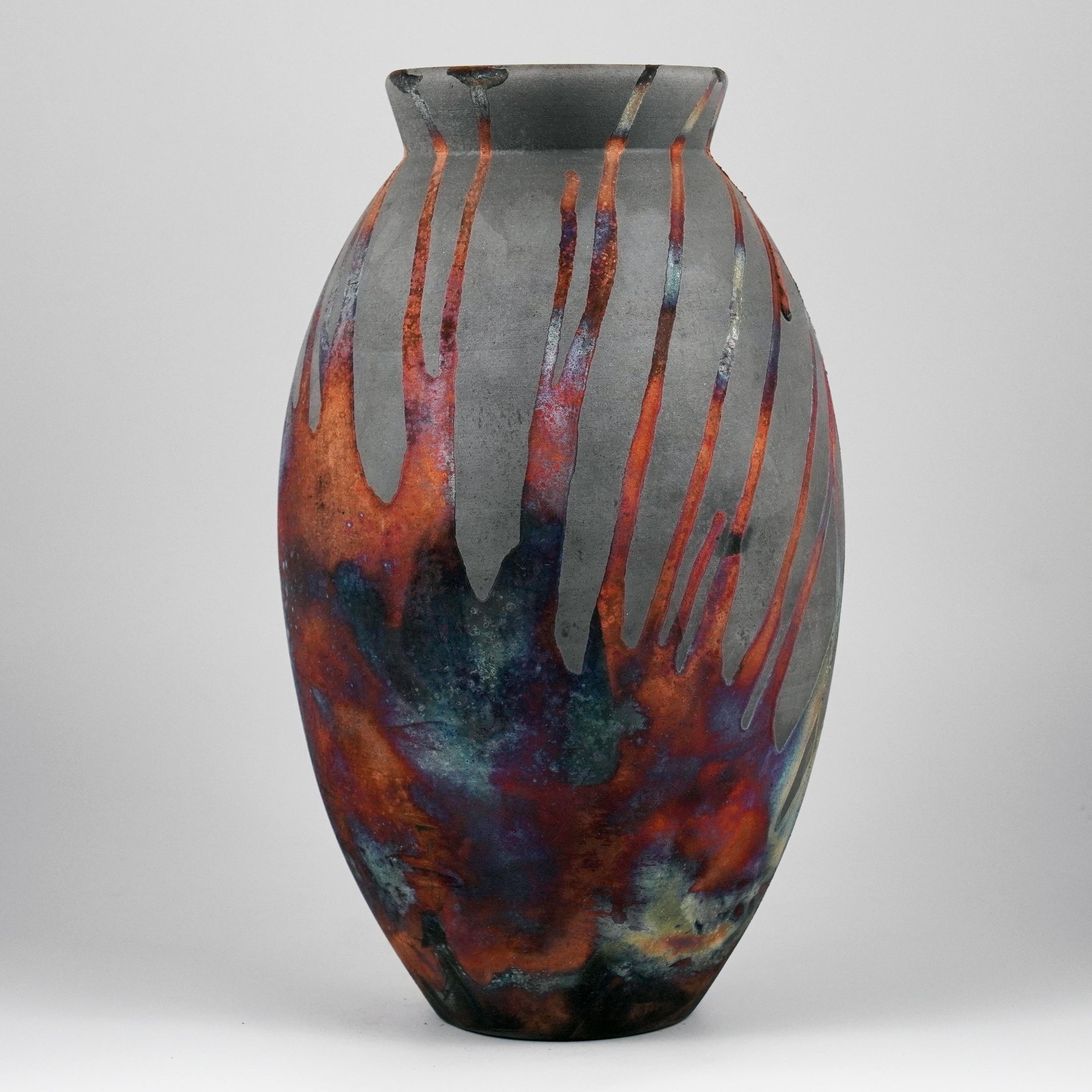 Moderno Vaso ovale grande cotto Raaquu Raku S/N0000914 Centerpiece Art Series, Malesia in vendita