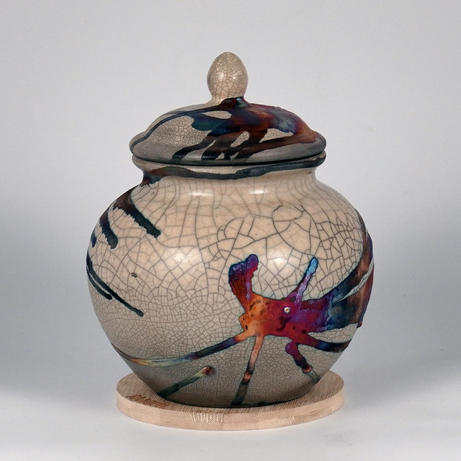 Malese Urna Tamashii cotta in Raaquu Raku in S/N8000050 Art Series, Malesia in vendita