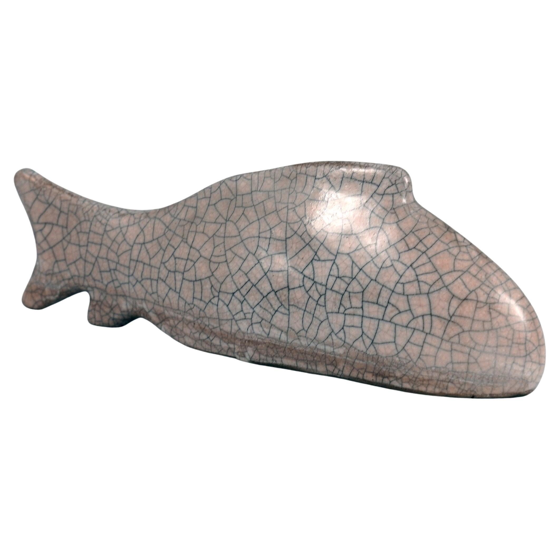 Mini scultura di pesce in ceramica RAAQUU Sakana Raku - White Crackle