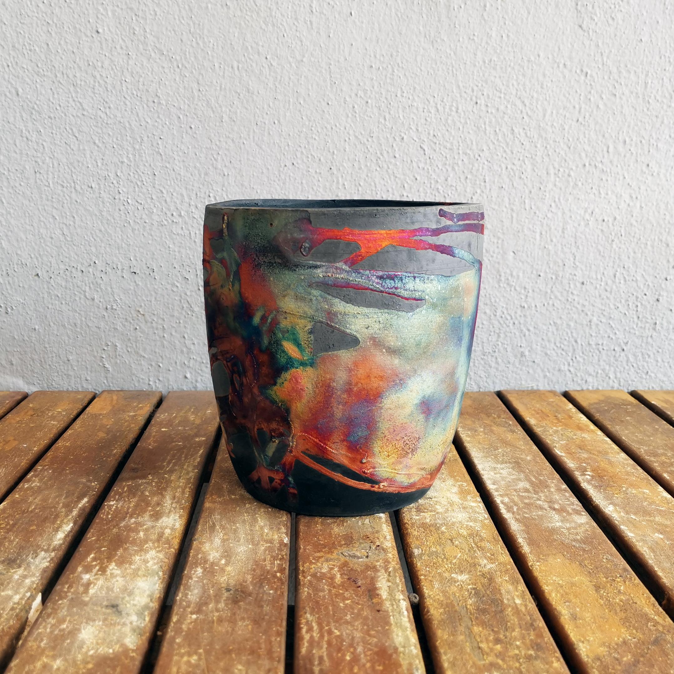 Malaisien Seicho Raku Planter Pottery Pottery - Carbon Copper - Handmade Ceramic en vente