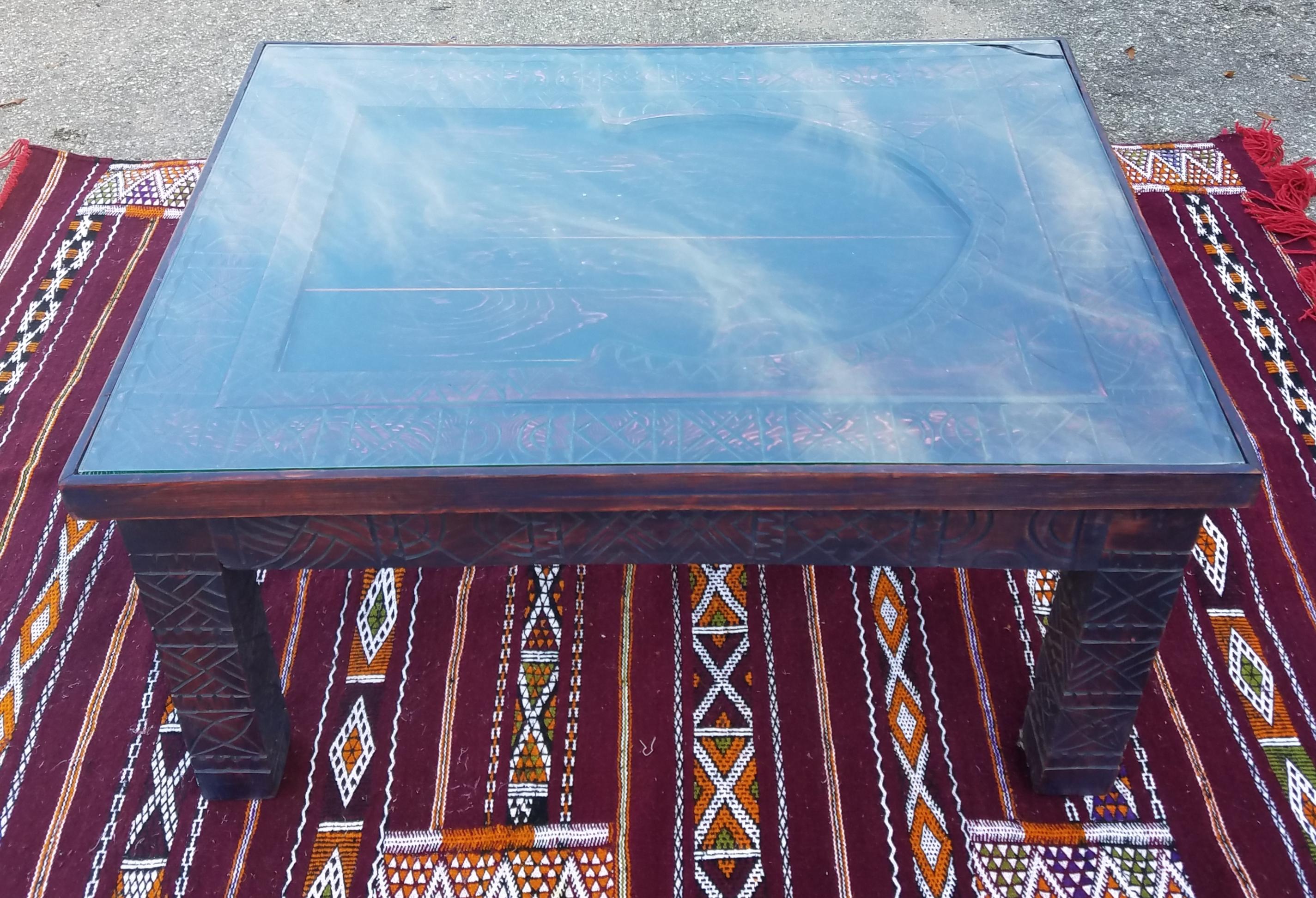 Rabat Moroccan Coffee Table, All Carved For Sale 4