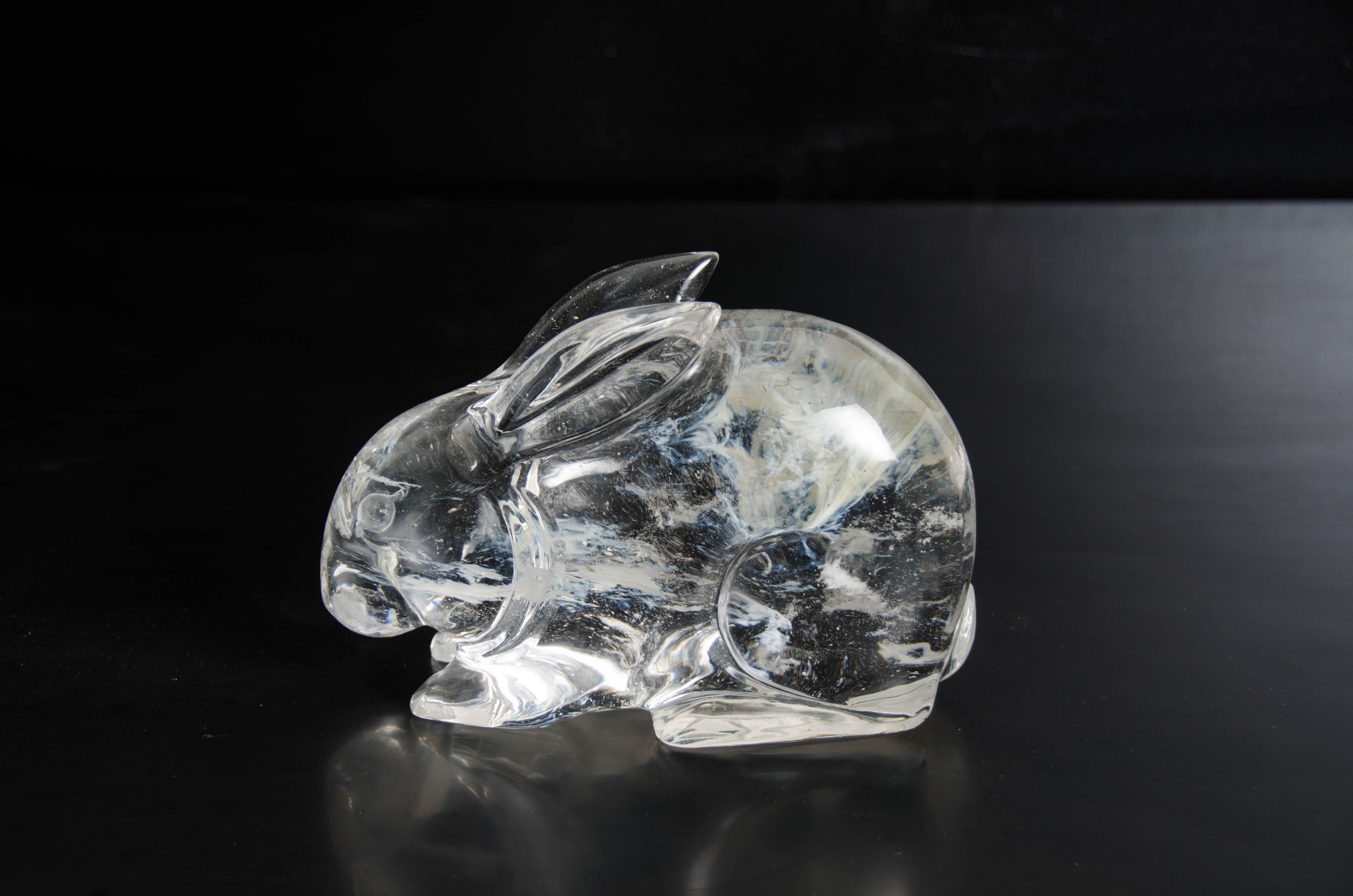 Sculpté à la main Lapin, cristal de Robert Kuo, sculpté à la main, édition limitée en vente