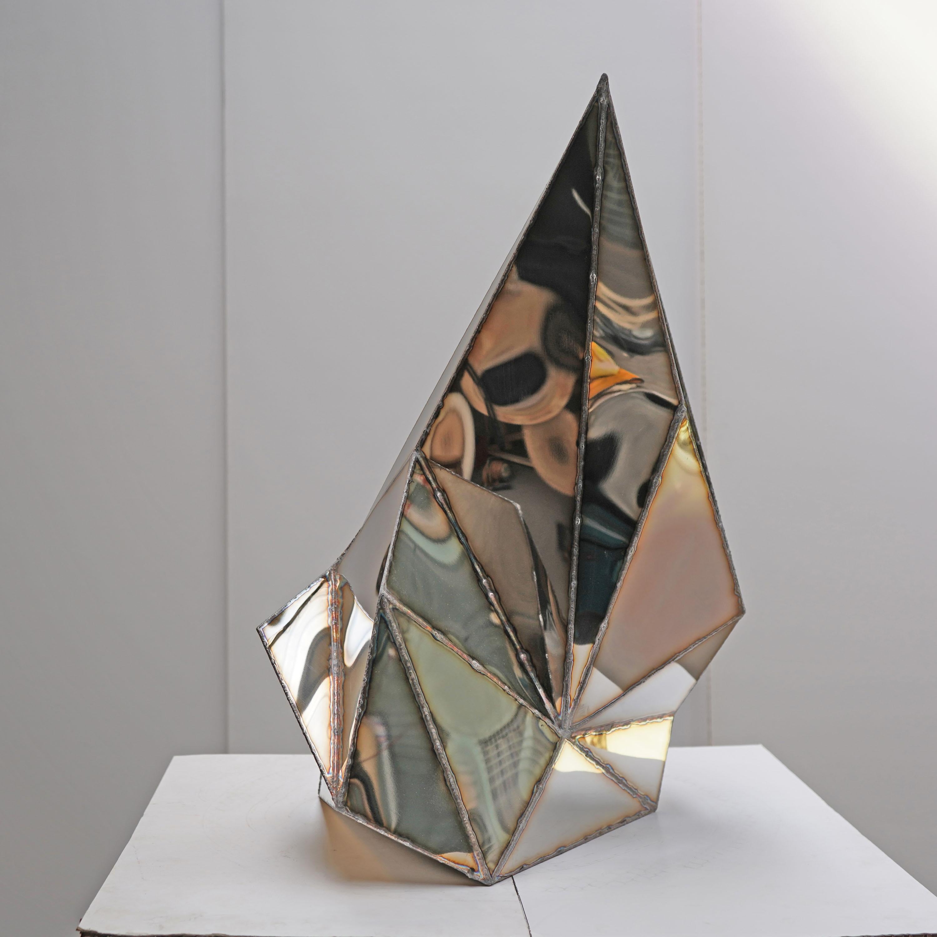 Kaninchenskulptur aus geschweißtem, hochglanzpoliertem Edelstahl von Julian Mayor (Britisch) im Angebot