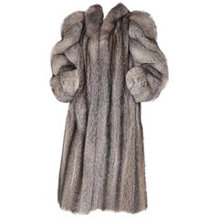 Raccoon fur coat with silver fox trim and sleeves size 8-10