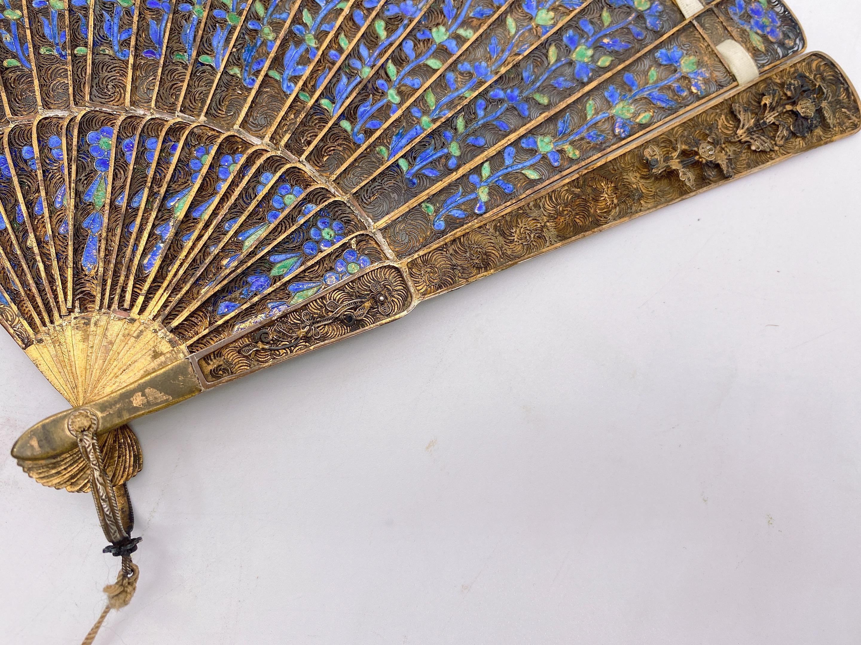 Rare Unique 17th Century Chinese Gilt Silver Filigree and Enamel Brise Fan In Good Condition For Sale In Brea, CA