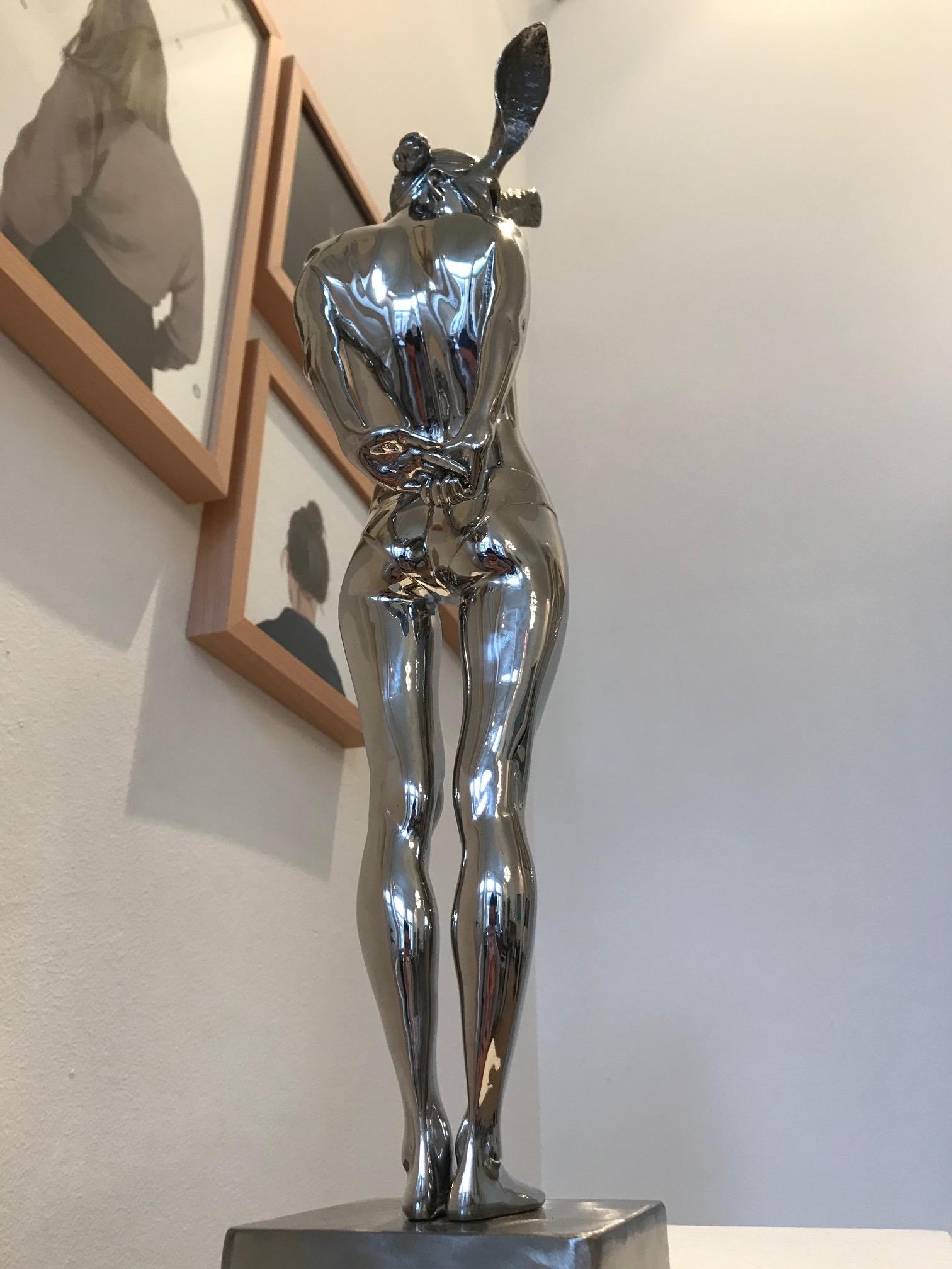 Zeitgenössische Nude-Skulptur einer Frau aus Edelstahl „Echo Vigils Echo“  im Angebot 2