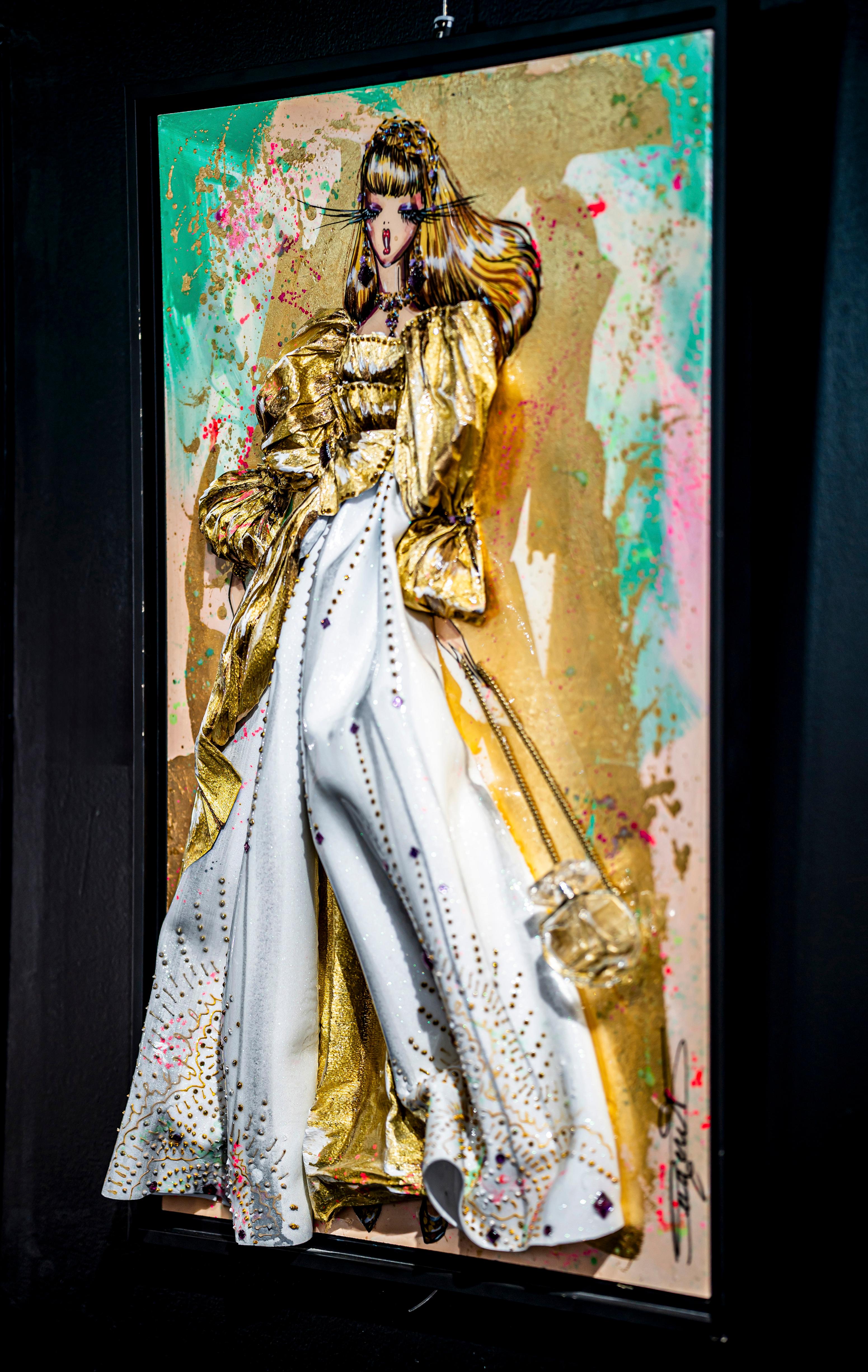 RACHEL B - Bambola media, Elie Saab Tribute 2022 - Elegance - Mixed Media Art Pop Art di RACHEL BERGERET