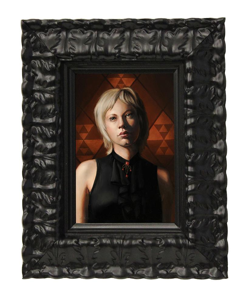 Portrait Painting Rachel Bess - « Young Widow », peinture à l'huile d'une femme blonde noire et rouge