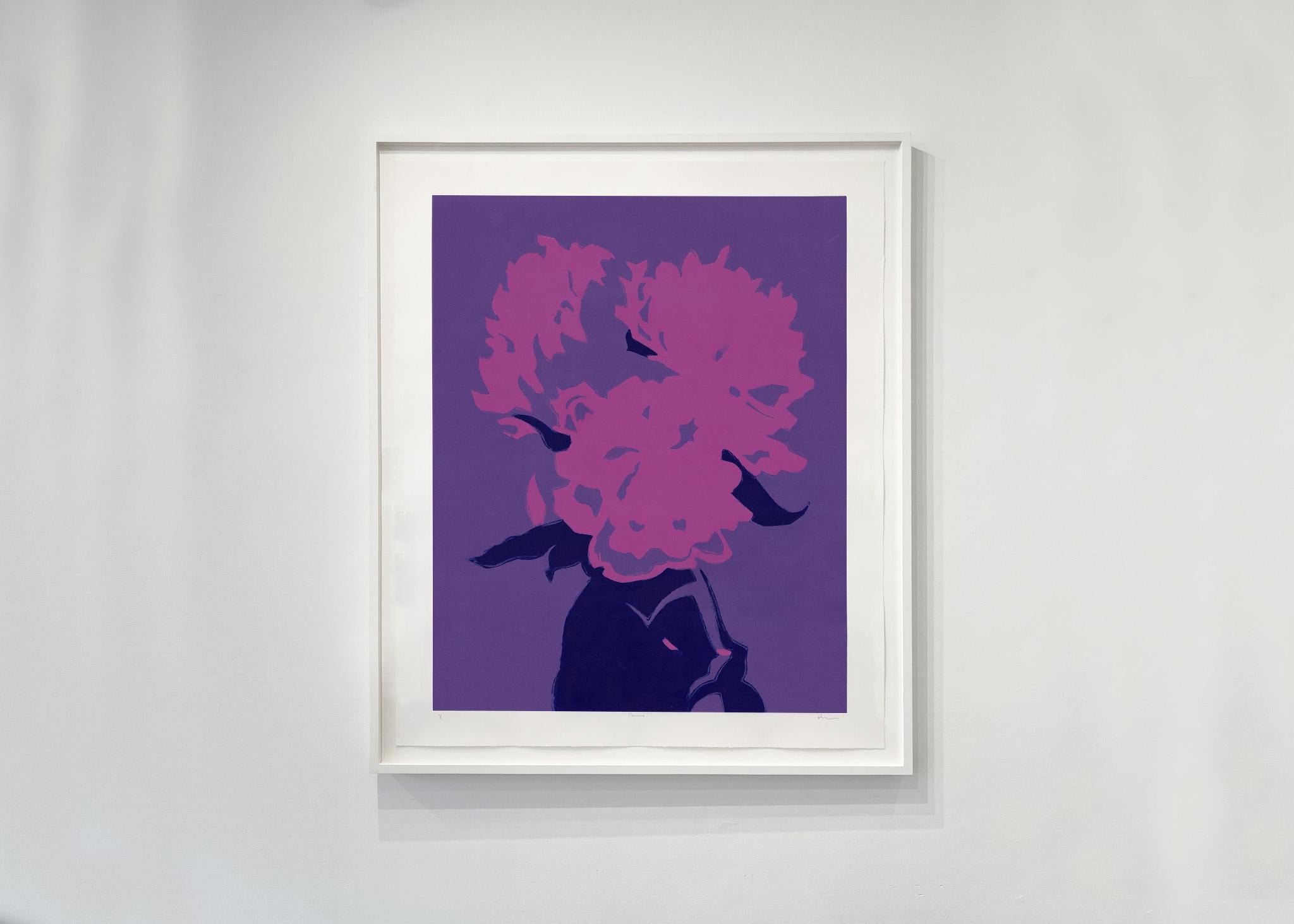 Flores / Ramo / Flora

54 x 44 pulgadas enmarcado

Declaración del artista

Rachel Burgess realiza obras autobiográficas sobre papel de paisajes y escenas domésticas. A escala de ventana, sus piezas combinan elementos de la pintura al óleo, el arte