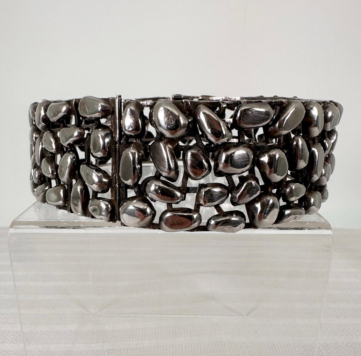 Rachel Gera Artisan Handmade Modernist Sterling Silver Choker Necklace 1970s For Sale 1