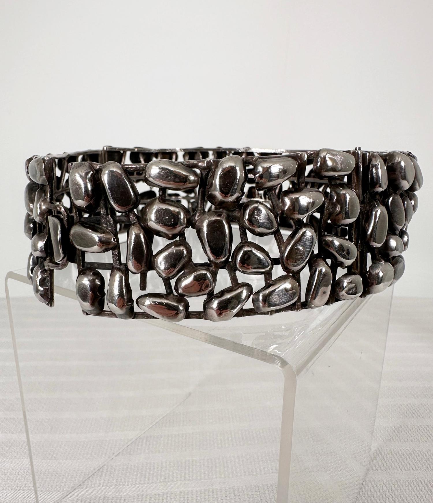 Rachel Gera Artisan Handmade Modernist Sterling Silver Choker Necklace 1970s For Sale 2