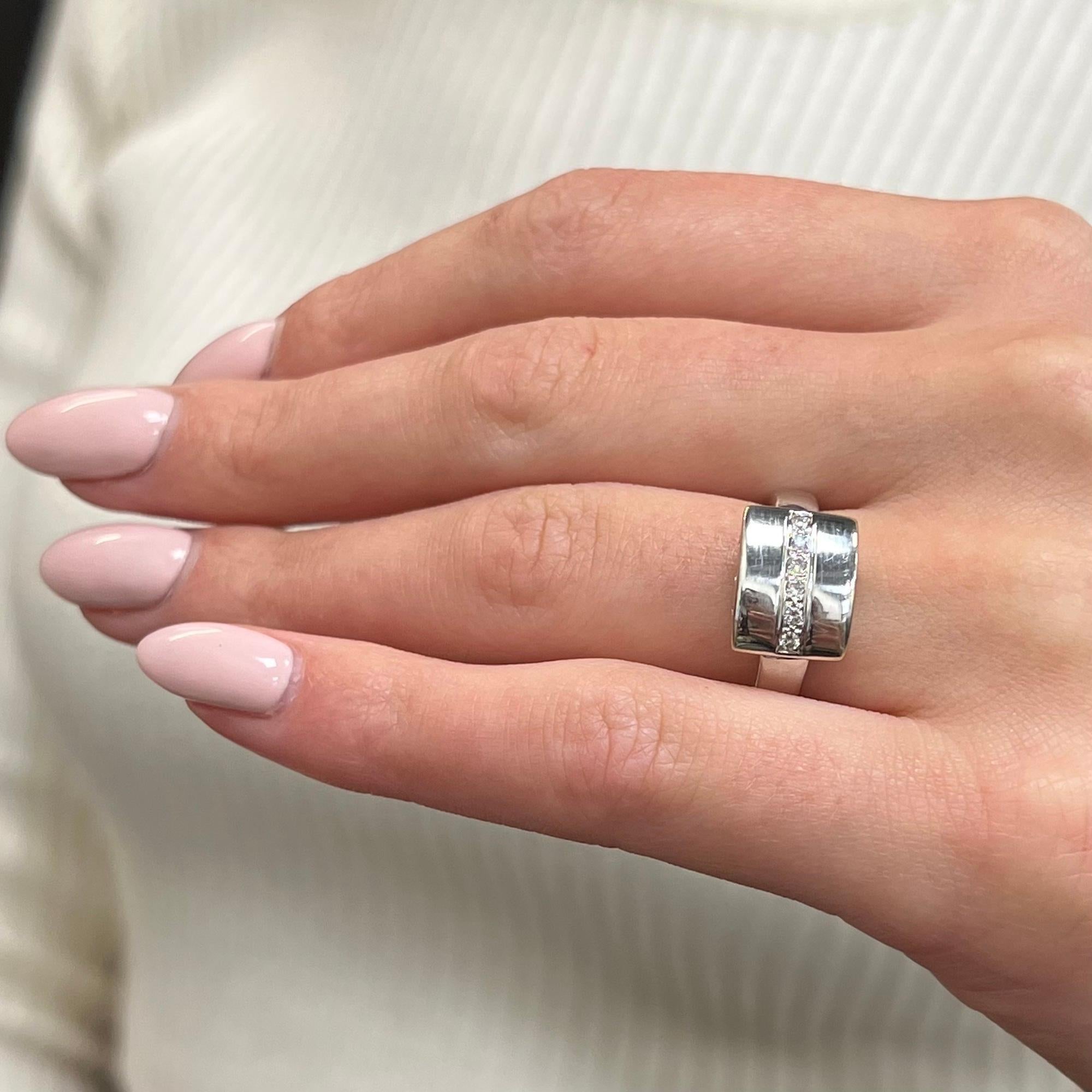 Women's Rachel Koen 0.10Cttw Round Cut Diamond Ring 18K White Gold Size 6.75 For Sale