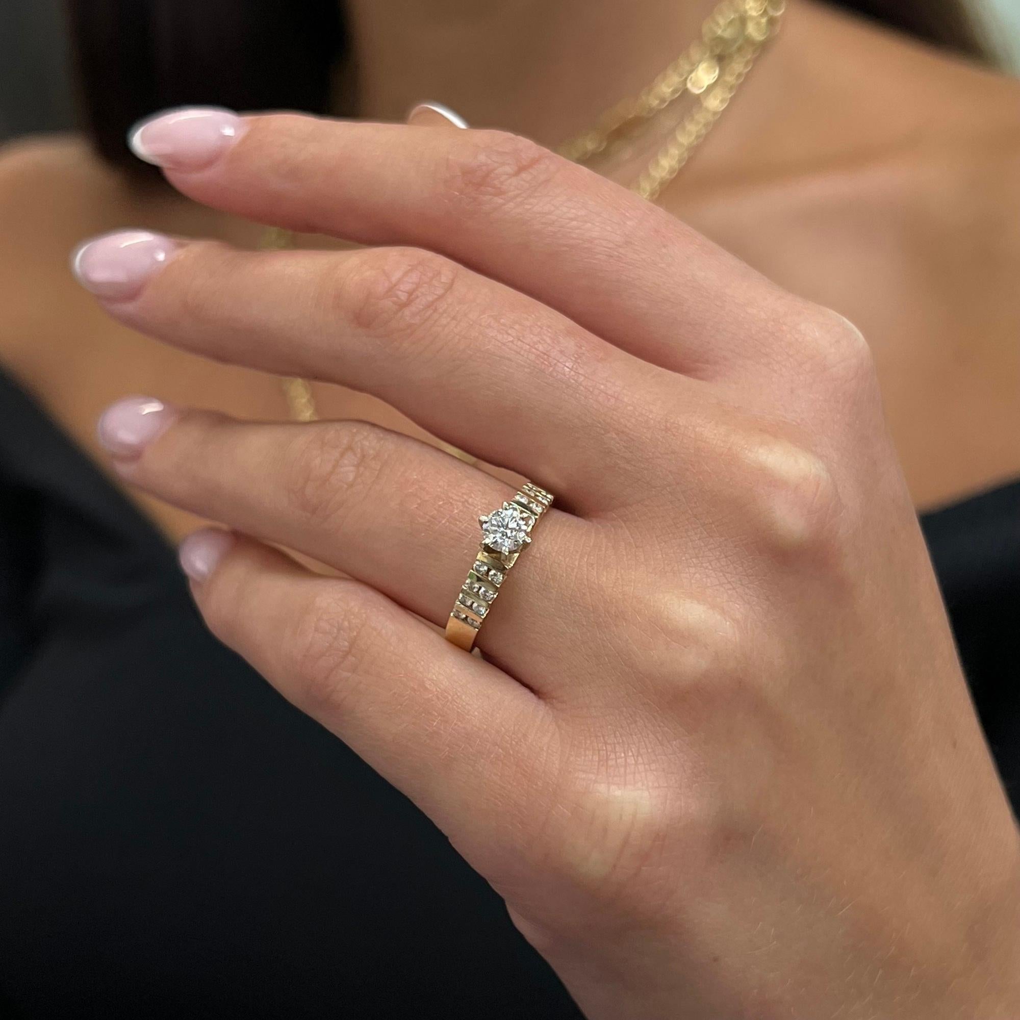Women's Rachel Koen 0.56Cttw Round Cut Diamond Engagement Ring 14K Yellow Gold For Sale